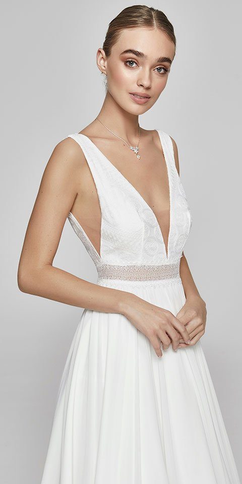 und Brautkleid with Now! to - wear, Bride in und A Brautkleid Spitze V-Ausschnitt comfortable bodice aus patterns Linie Ciffon geometric