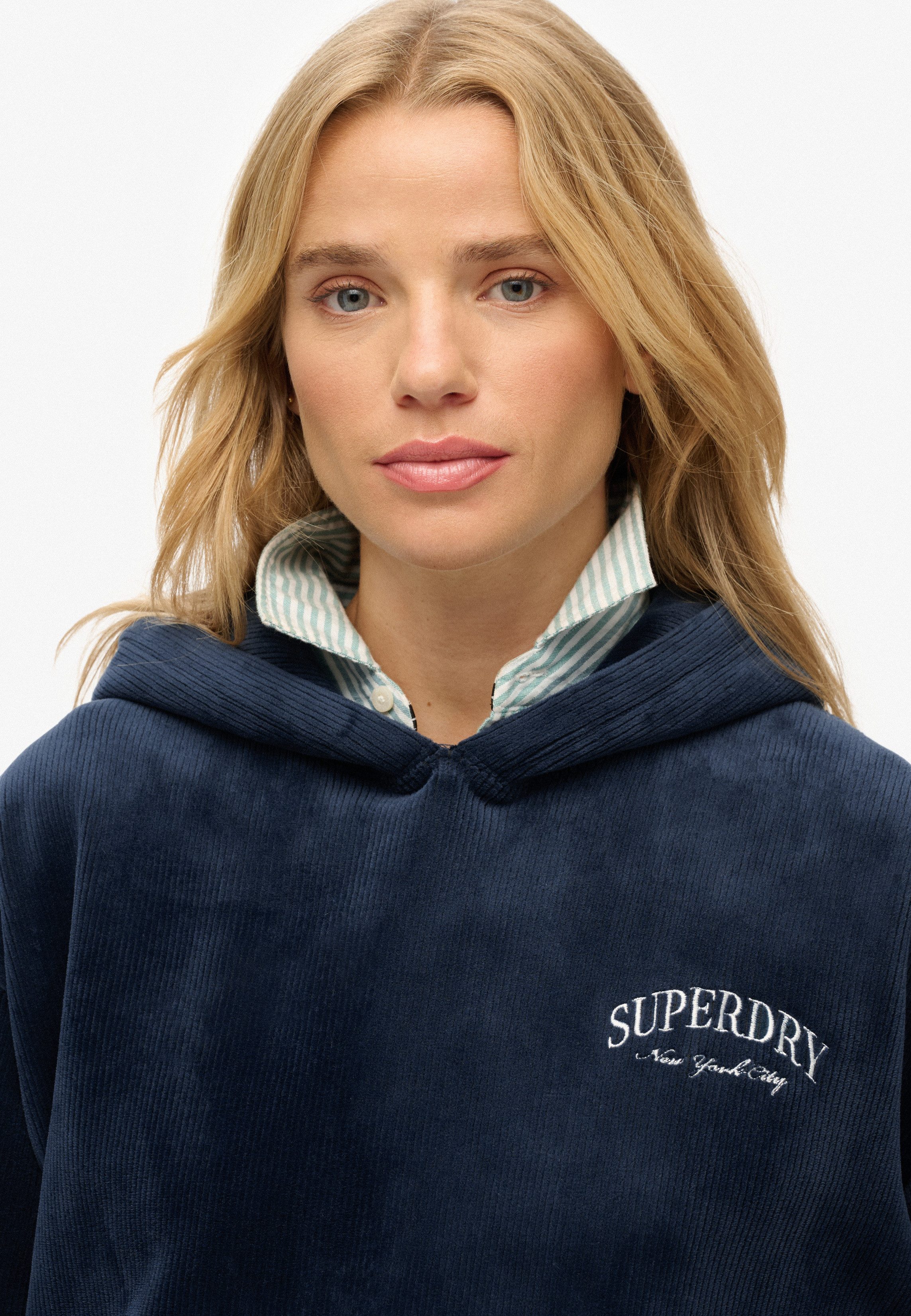 Superdry Kapuzensweatshirt COUNTRY CLUB VELOUR RELAX HOOD