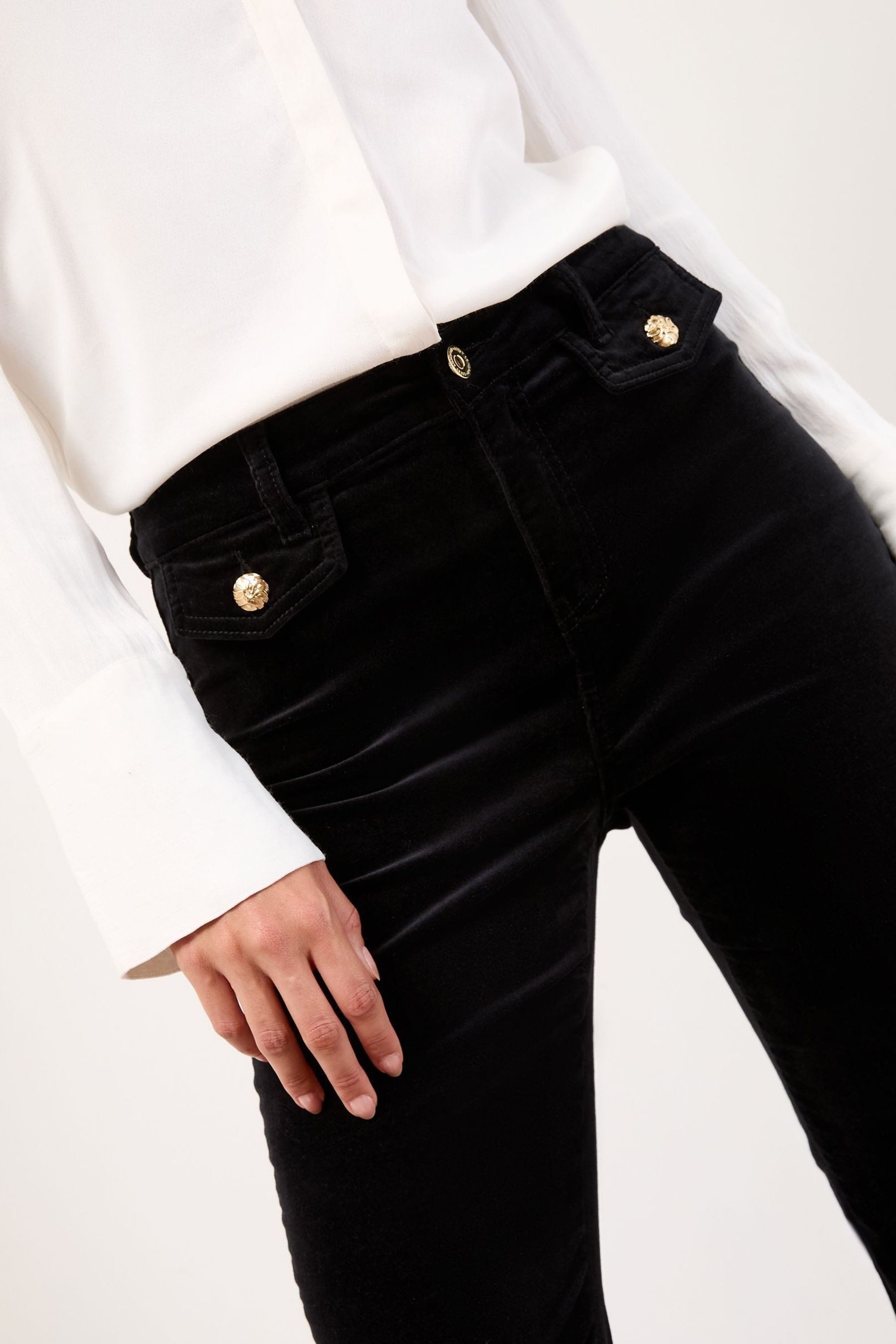 LIPSY Schlagjeans Lipsy Glamouröse Jeans mit Schlag (1-tlg)