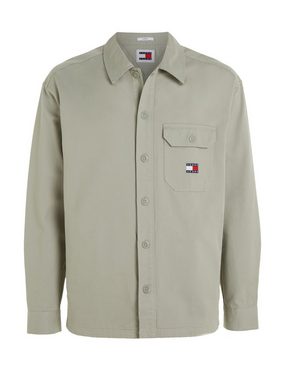 Tommy Jeans Langarmhemd TJM ESSENTIAL SOLID OVERSHIRT mit knöpfbarer Brusttasche