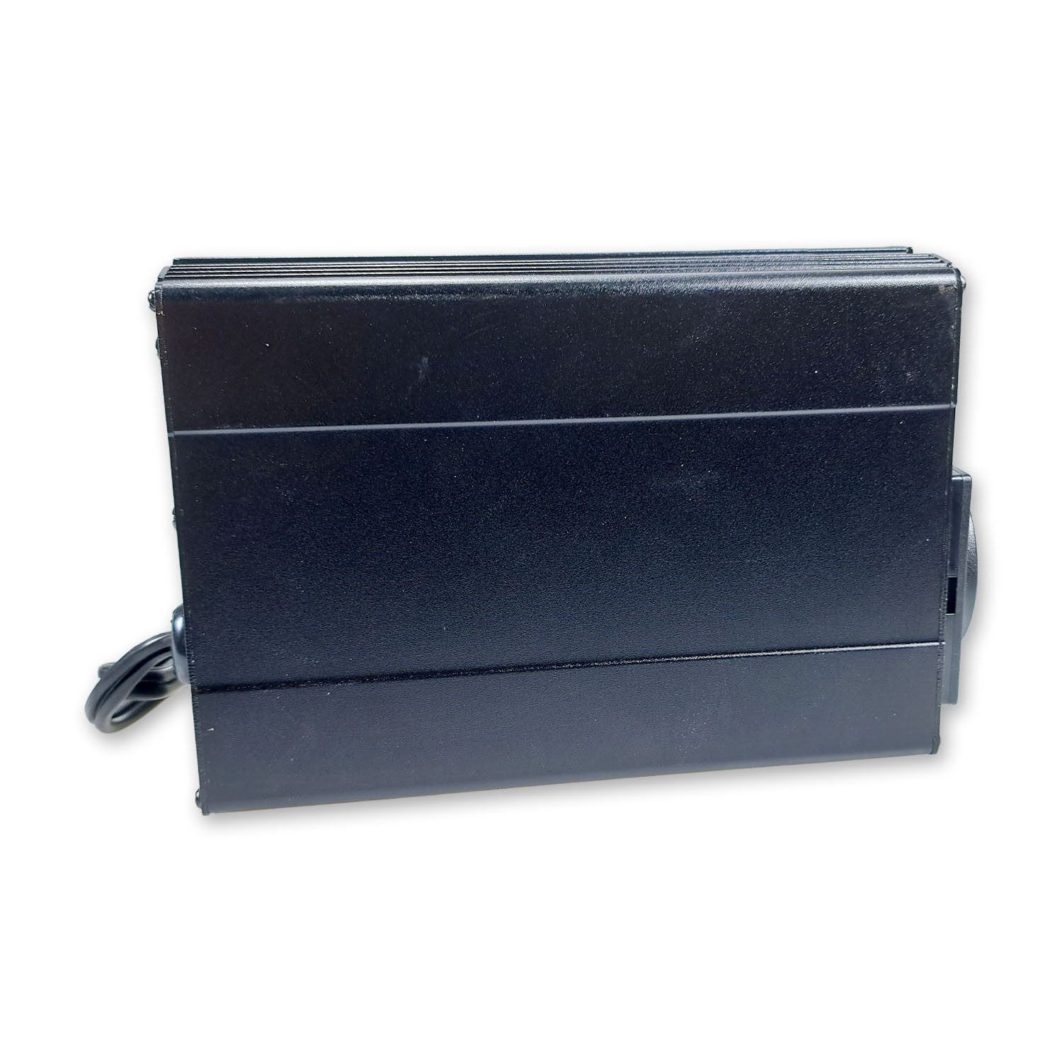 Impulse Innovation Wechselrichter Wechselrichter 12V auf 230V 150W/300W mit USB und KFZ-Stecker – Bild 5 von 5