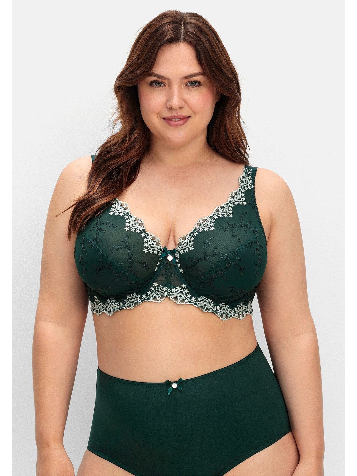 Sheego Bügel-BH Große Größen mit Spitze und gefütterten Untercups