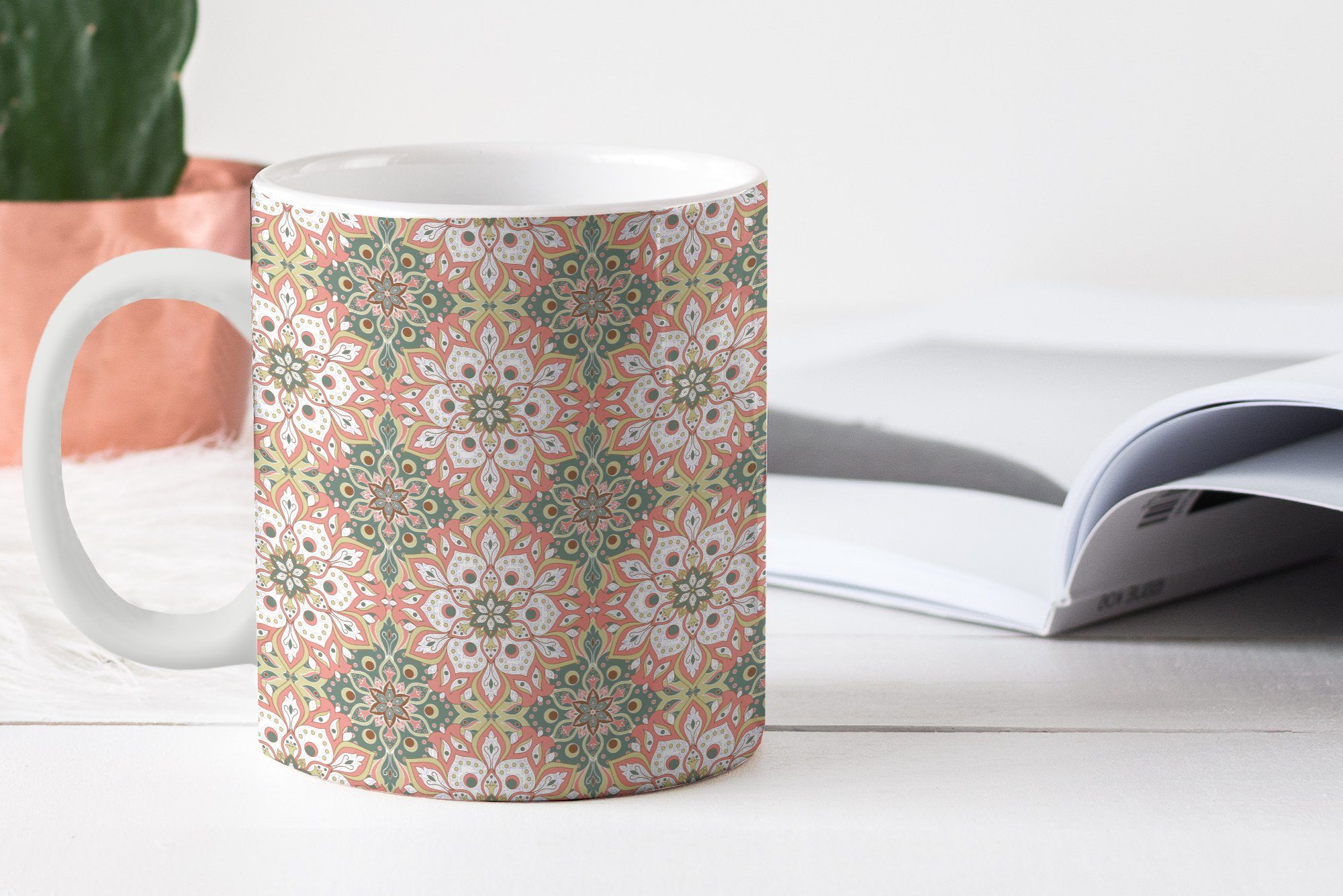 Kaffeetassen, Geschenk Teetasse, MuchoWow Vintage Muster, - Becher, Tasse Mandala - Keramik, - Blumen Teetasse,