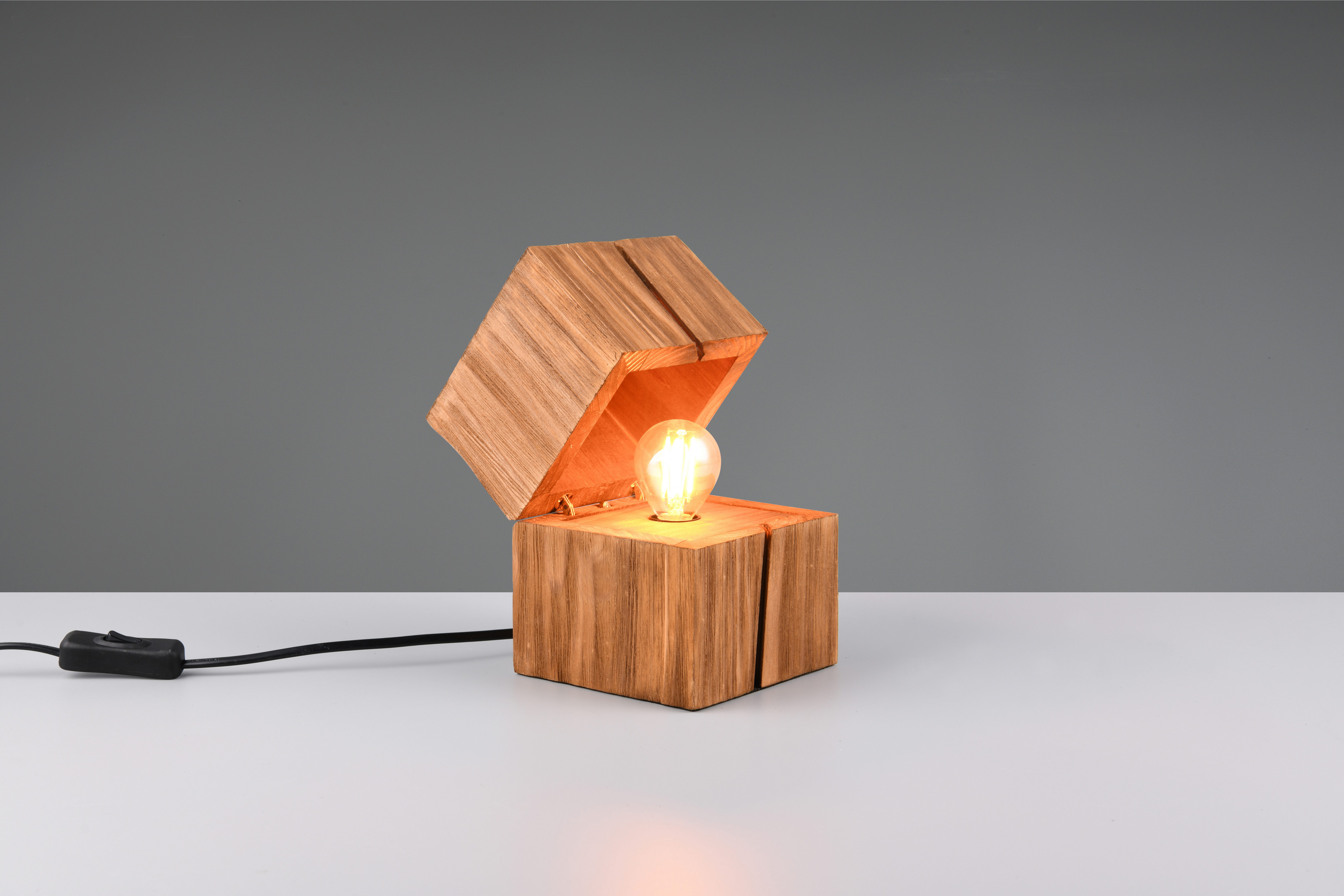 TRIO Leuchten Schreibtischlampe TREASURE, Deko Tischleuchte Schatzkiste inkl 1xE14 LED 225 Lumen 2700K, Ein-/Ausschalter, Leuchtmittel wechselbar, Warmweiß, Lic – Bild 4 von 5