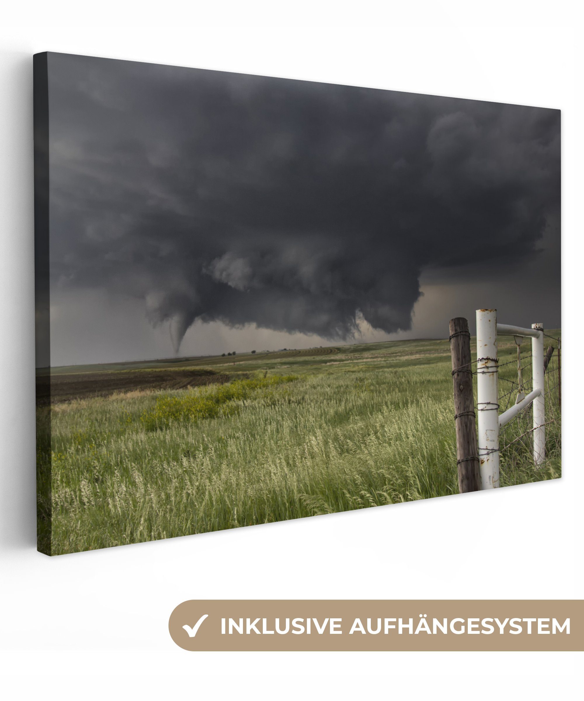 OneMillionCanvasses® Leinwandbild Tornado im Feld mit Zaun, (1 St), Wandbild Leinwandbilder, Aufhängefertig, Wanddeko, 30x20 cm