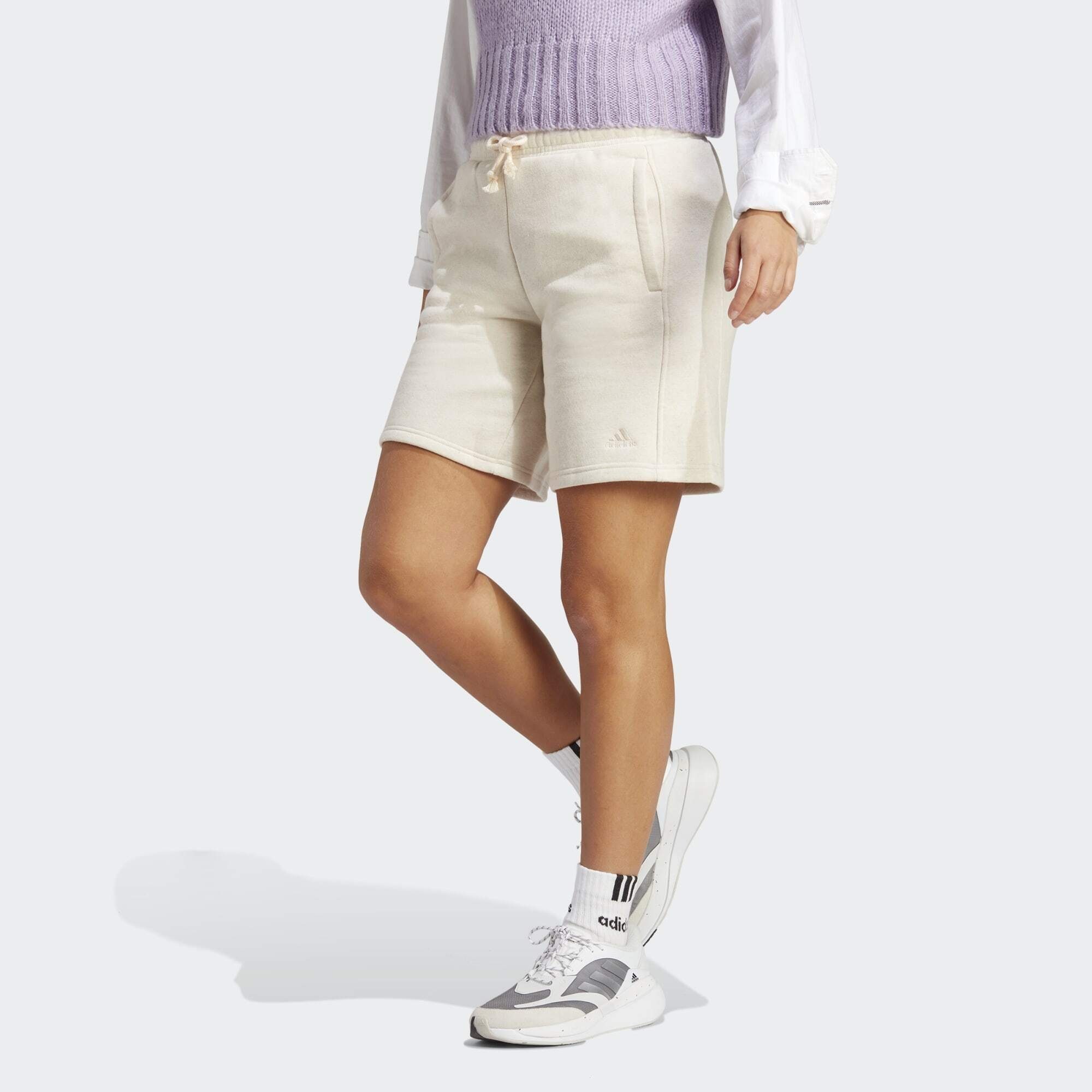 adidas Sportswear Shorts ALL SZN FLEECE SHORTS Ecru Tint Mel.