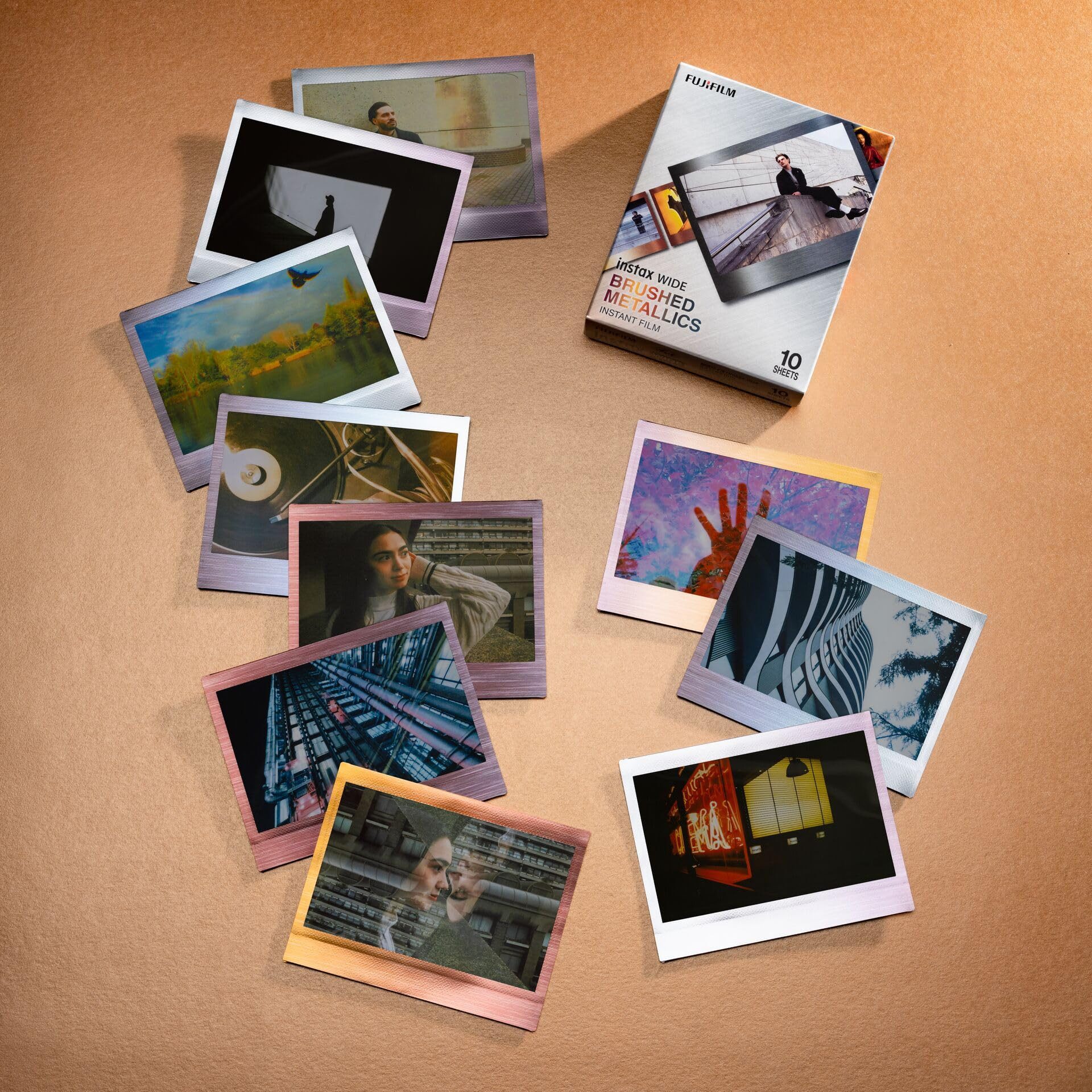 FUJIFILM instax WIDE Brushed Metal WW 1 Sofortbildkamera (Brushed Metal Oberfläche, Kompatibel mit instax WIDE)