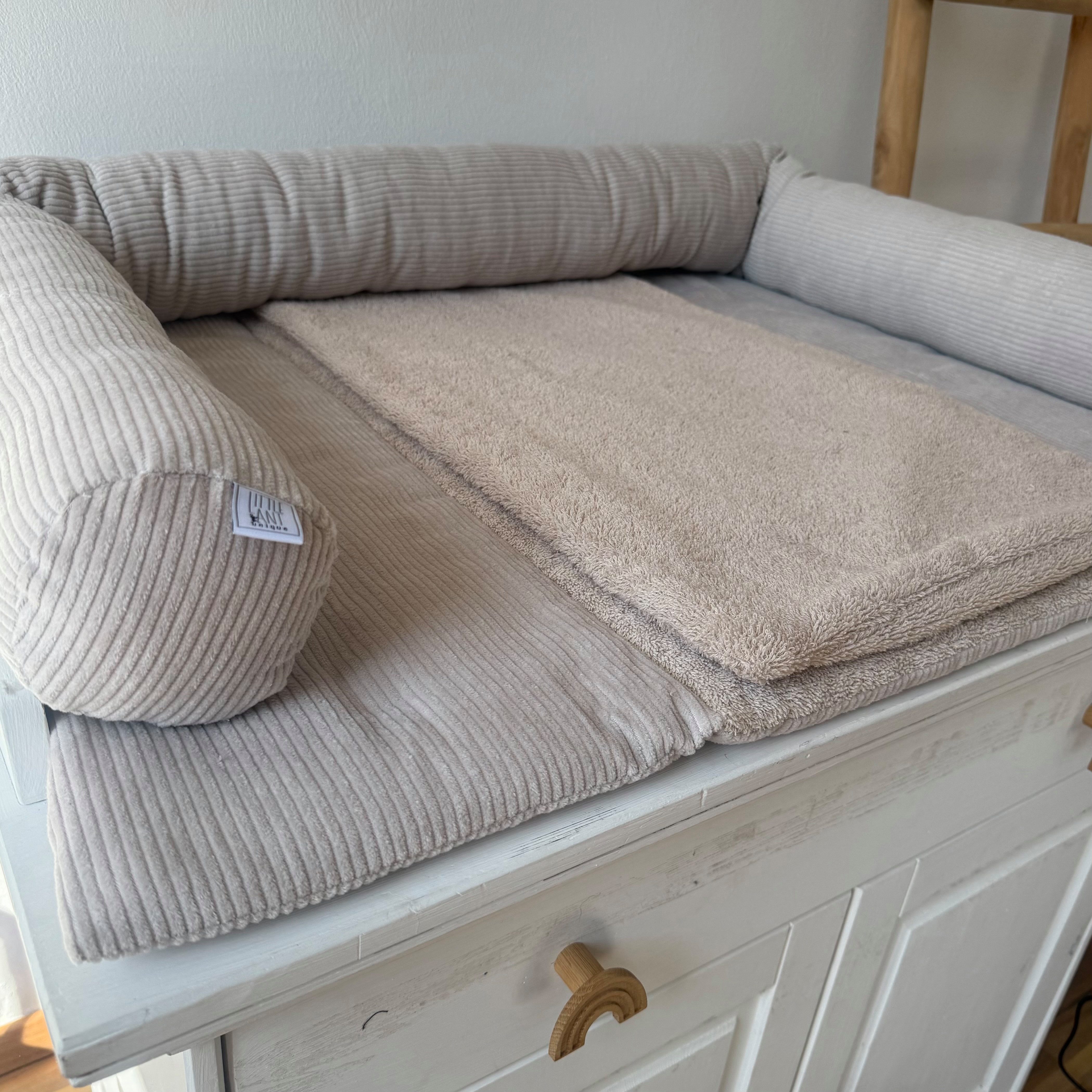 LittleANTunique Wickelauflage Wickeltischauflage Cord Beige