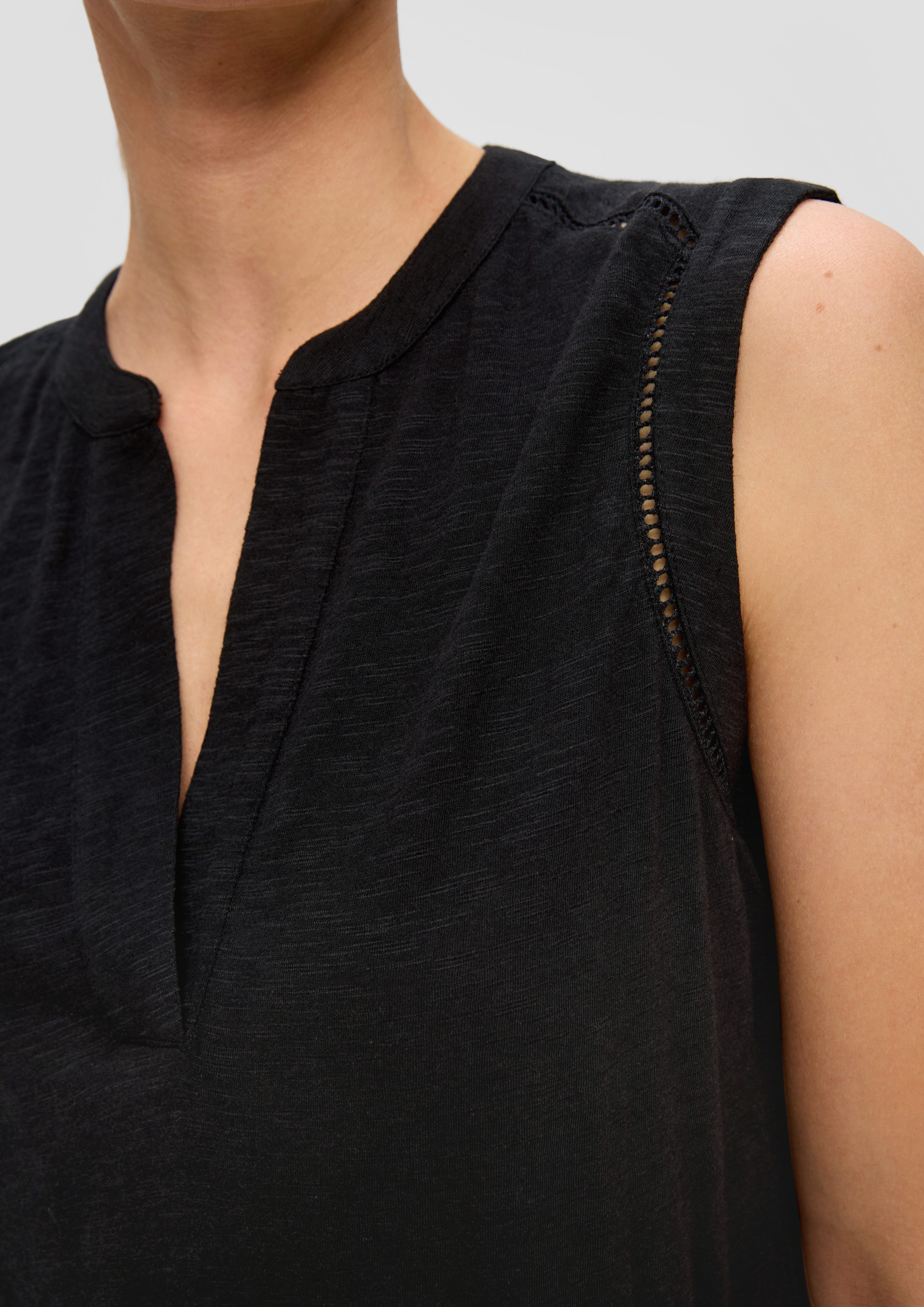 s.Oliver T-Shirt Relaxed-Fit-Shirt mit Lochstickerei Lochstickerei günstig online kaufen