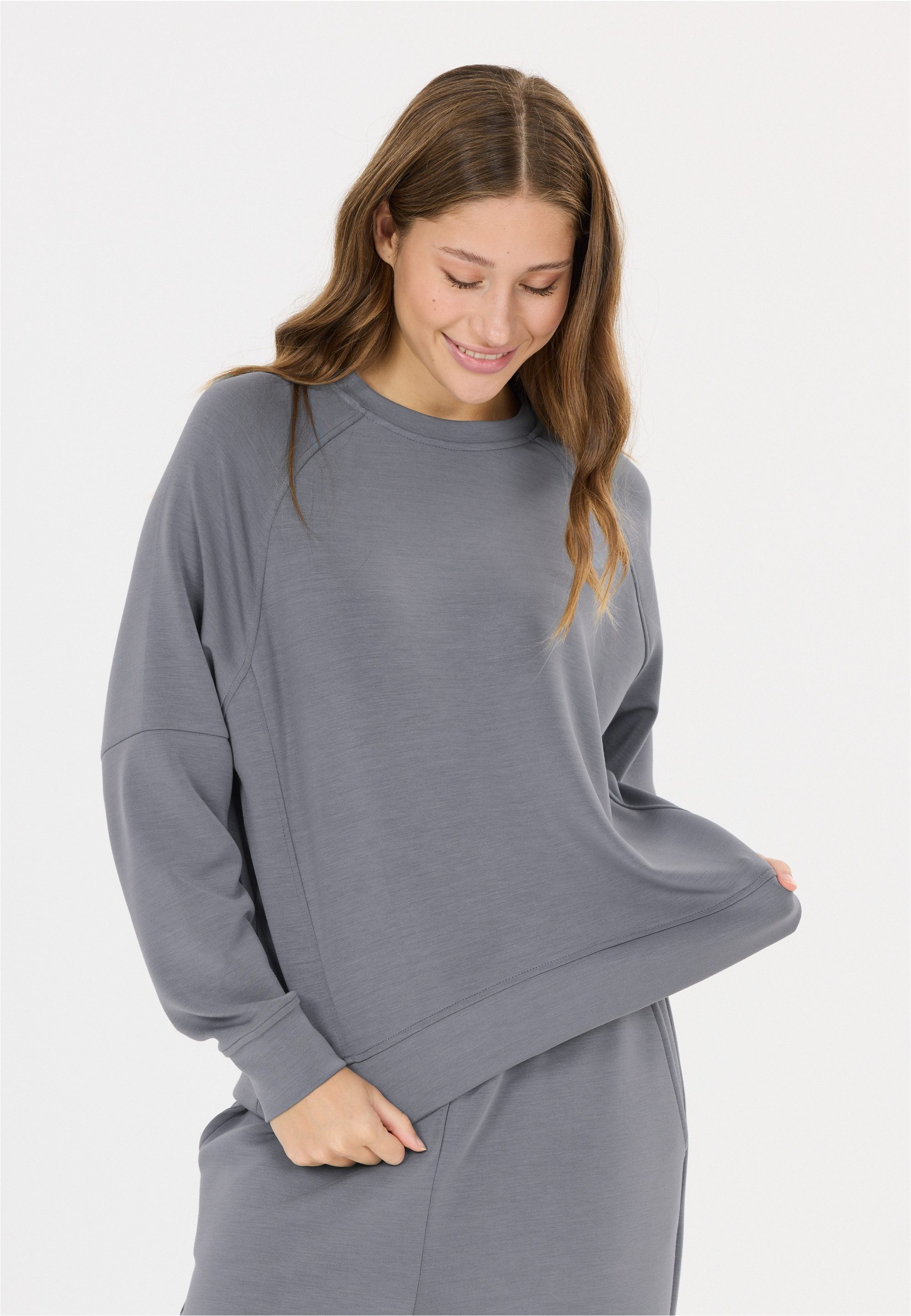 ATHLECIA Sweatshirt Jacey aus extra weichem Material günstig online kaufen