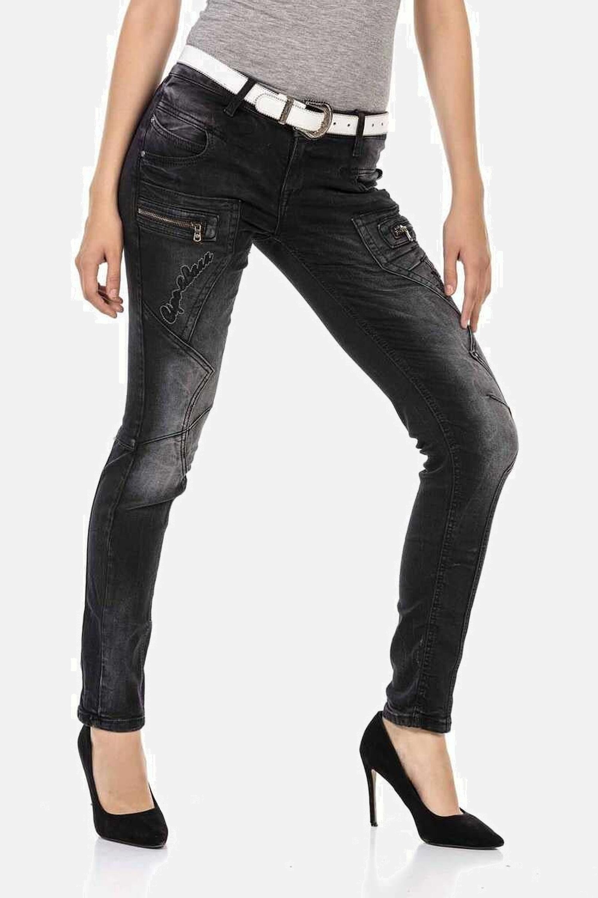 Cipo & Baxx Slim-fit-Jeans Jeans mit Verschiedenen Ziernähte, WD437