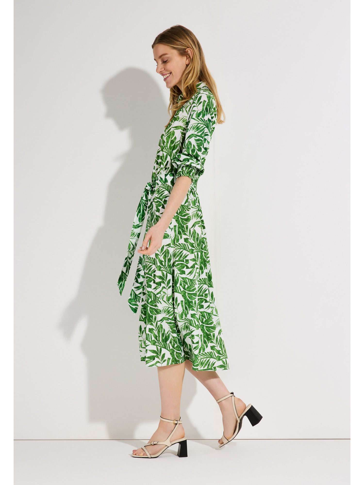 MORE&MORE Blusenkleid fließendes 3/4 Arm-Maxikleid, Blätterprint