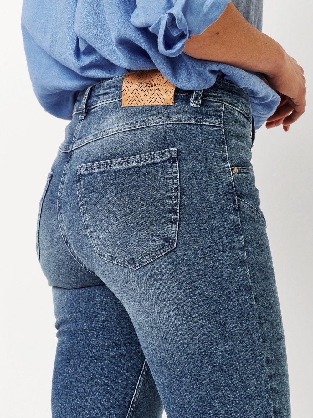 TONI Bootcut-Jeans Perfect Shape mit Taschen
