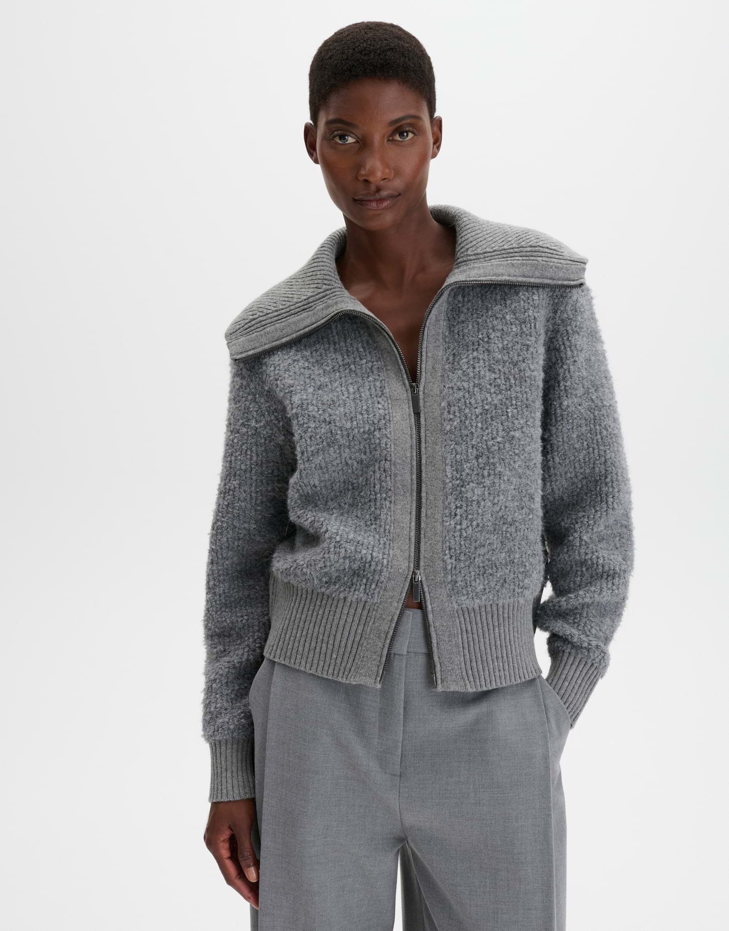someday Strickjacke Teski aus strukturiertem Rippstrick O-Silhouette mit Troyerkragen und weicher Bouclé-Struktur