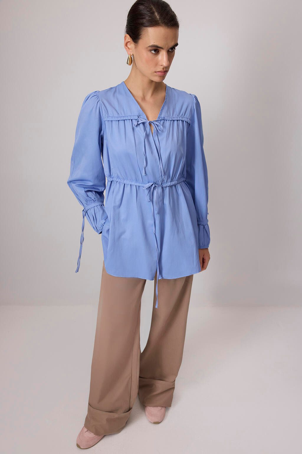 Maxikleid KIMONO AUS POPELINE MIT RÜSCHEN