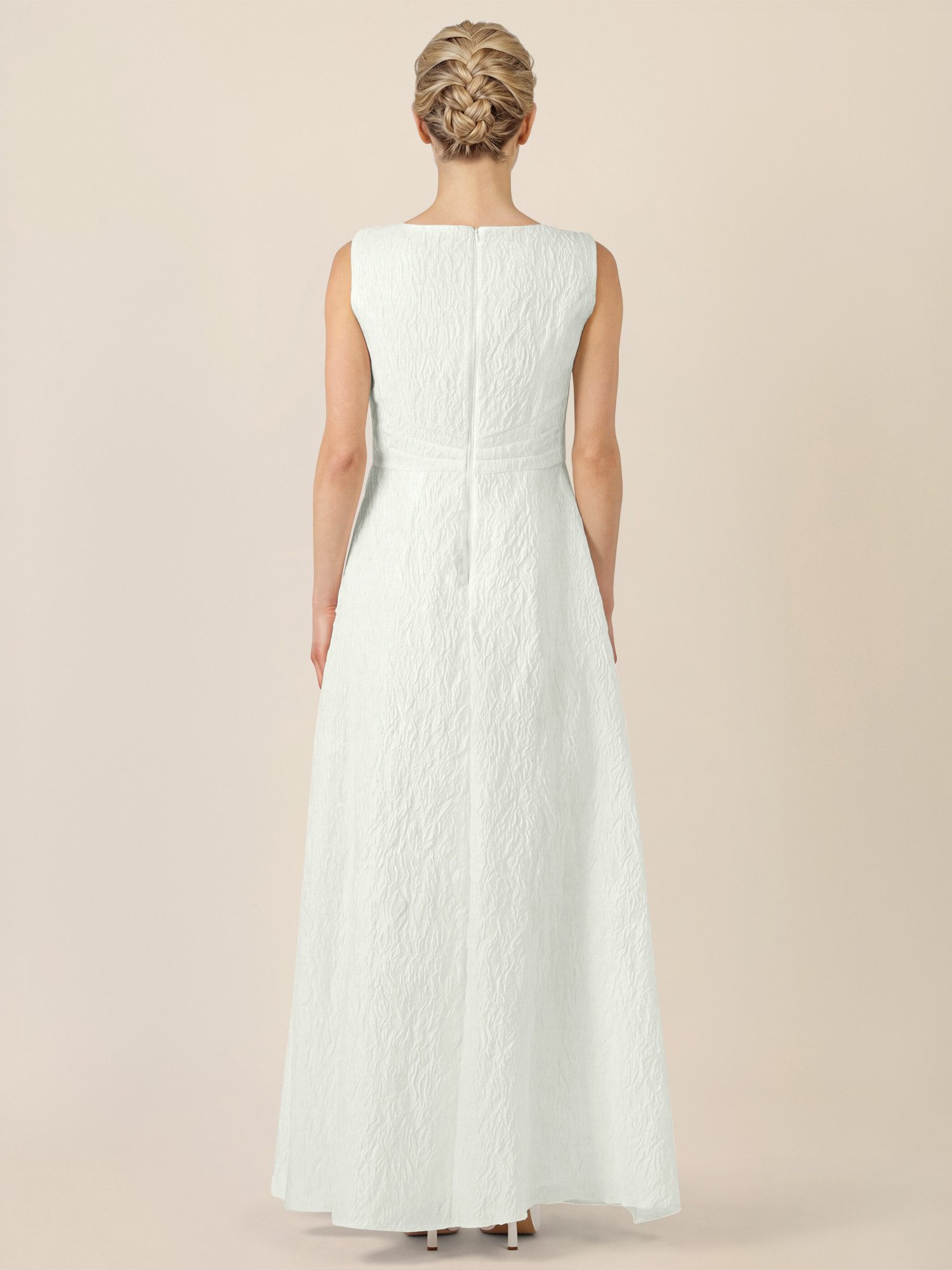 Apart Brautkleid mit geprägtem Strukturmuster
