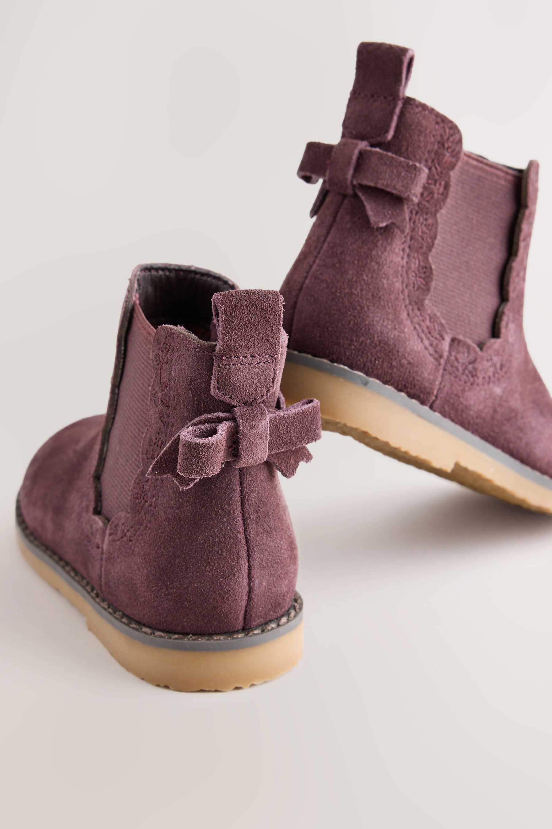 Next Chelsea-Stiefeletten mit Schleifendetail Chelseaboots
