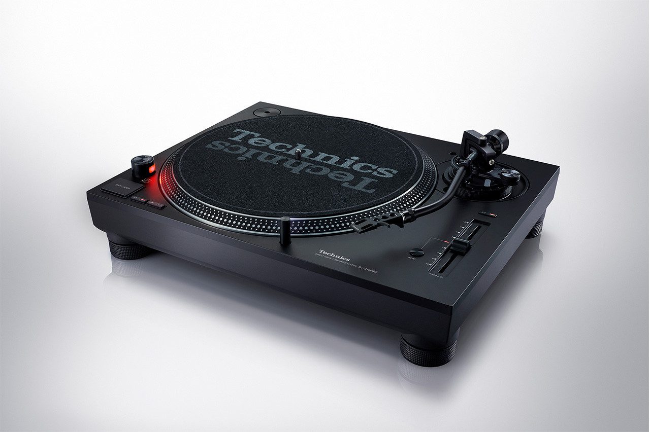 Technics Technics SL-1210 MK 7 Plattenspieler