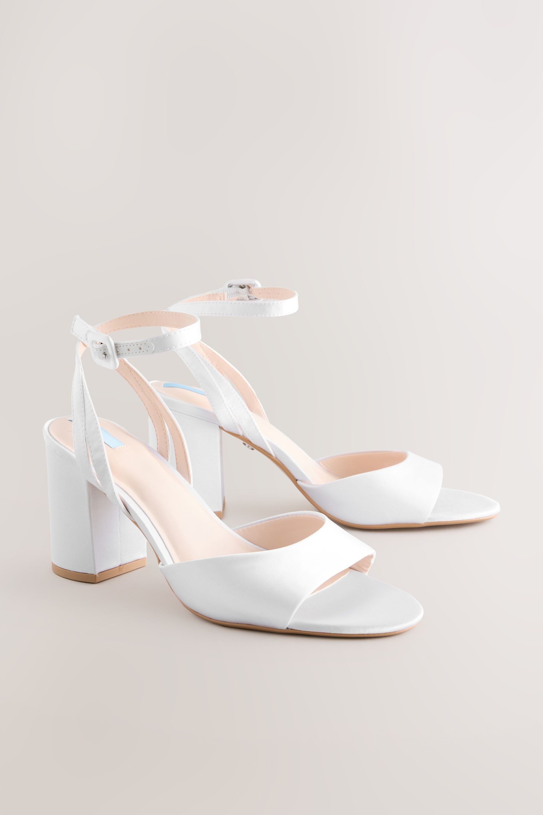 Next Forever Comfort® Brautsandalen mit Blockabsatz Sandalette (1-tlg)
