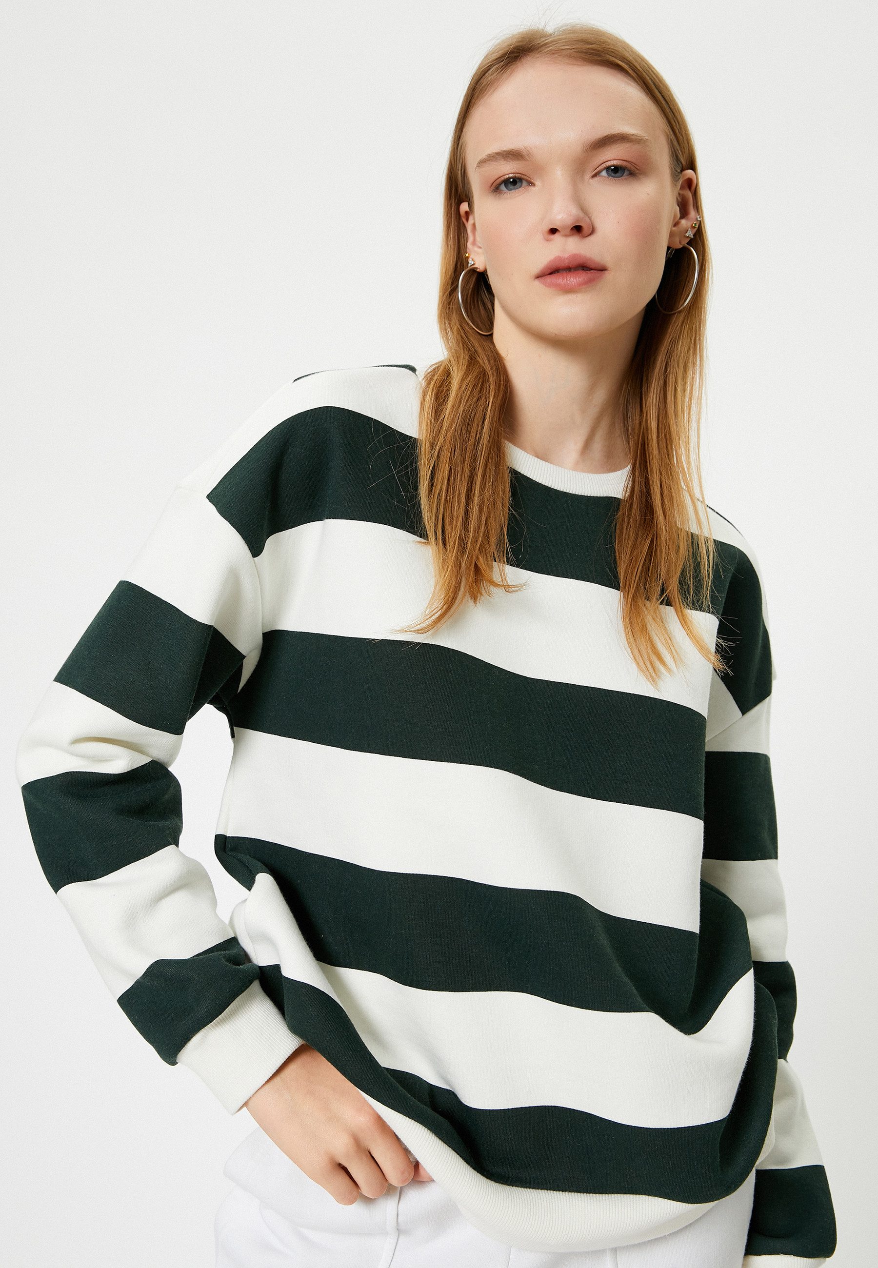 Koton Sweatshirt Rundhalsausschnitt Gestreift