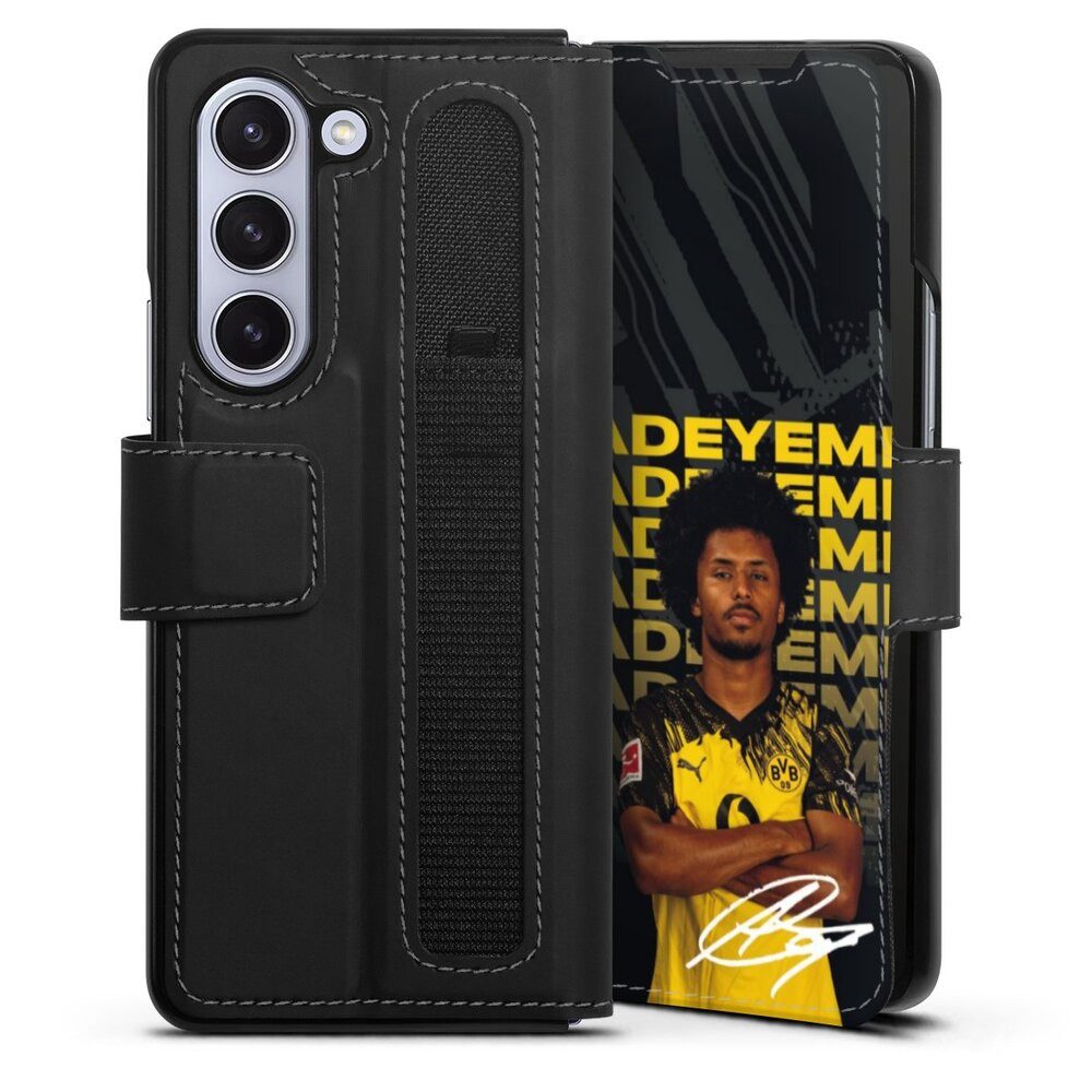 DeinDesign Handyhülle Borussia Dortmund Karim Adeyemi BVB Karim Adeyemi 25/26, Samsung Galaxy Z Fold 5 Hülle Handy Flip Case Wallet Cover