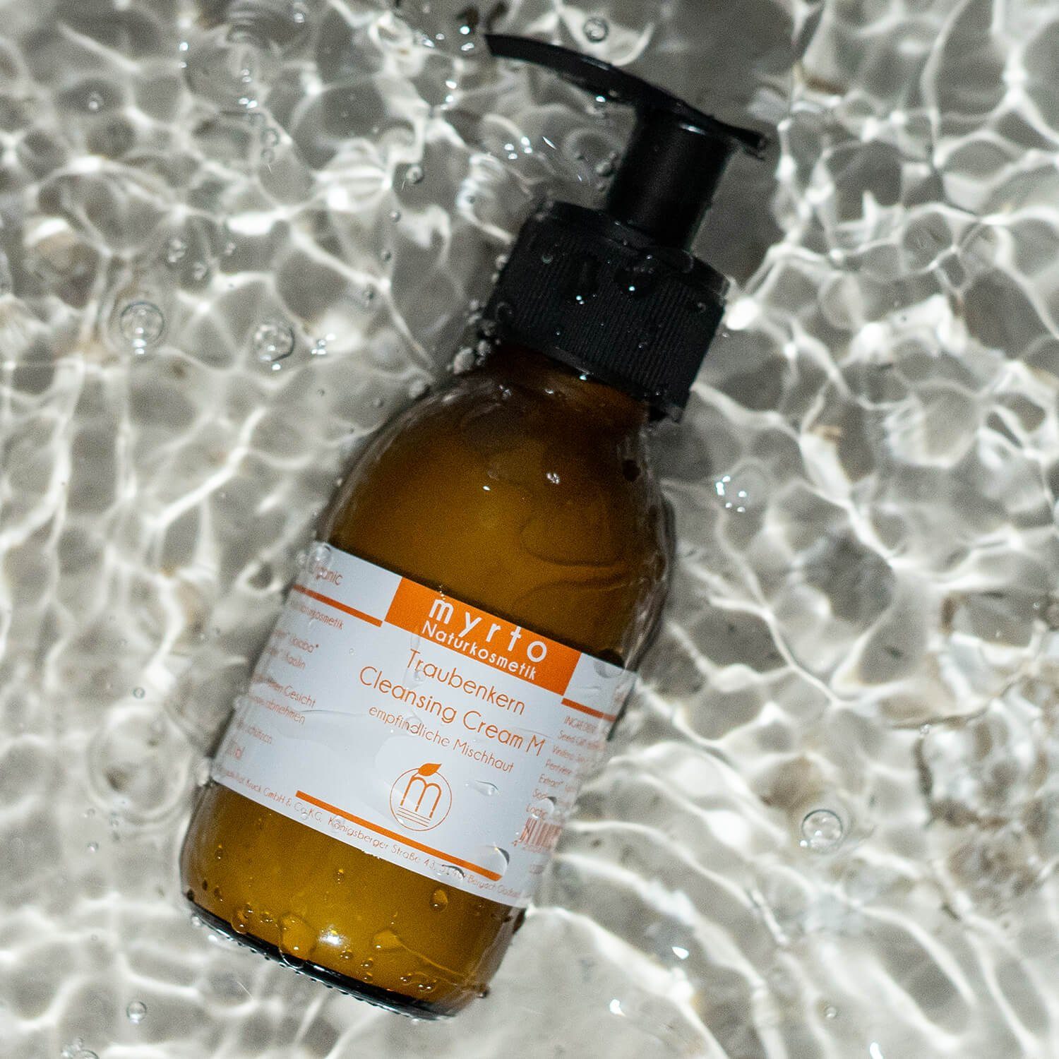 myrto Naturkosmetik Gesichts-Reinigungscreme Bio Traubenkern Cleansing Cream M - für empfindliche Mischhaut, empfindliche Mischhaut, gegen unreine Haut & Pickel, Glasflasche