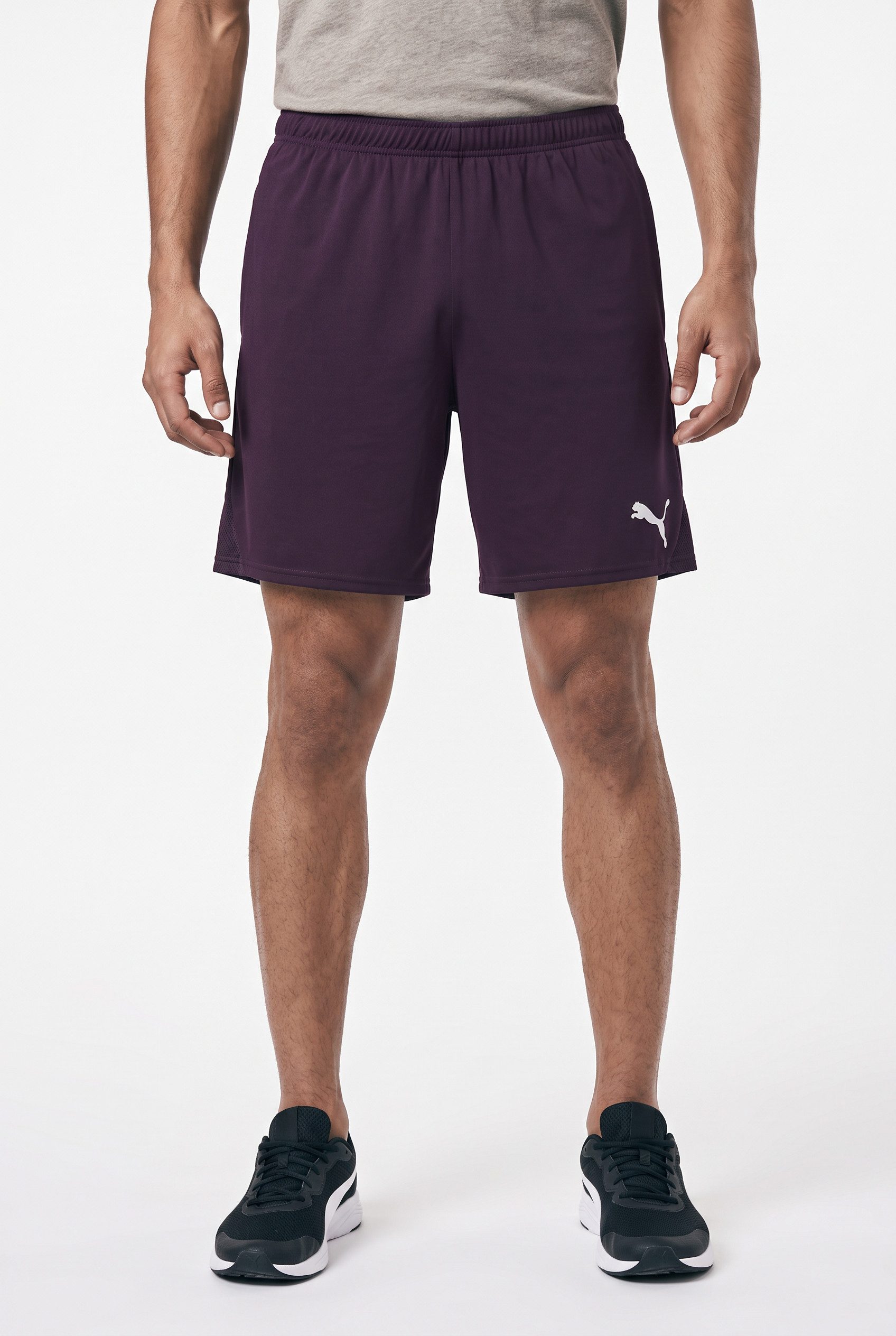PUMA Trainingsshorts TEAMGOAL SHORTS aus Polyester, kniefrei, mit Interlock-Material, modernes Design