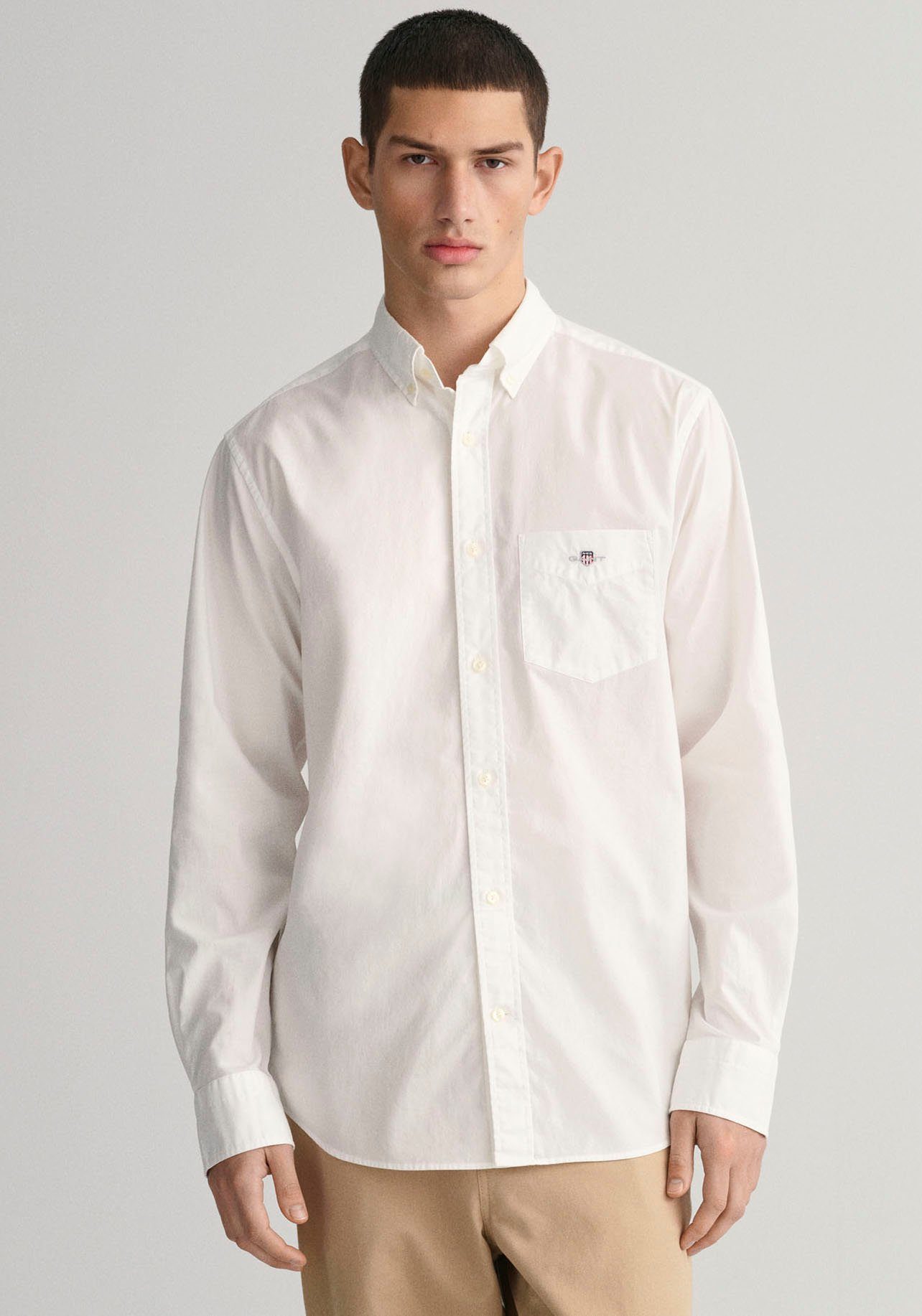 Gant Langarmhemd REG POPLIN SHIRT White Brusttasche auf der Stickerei Label mit