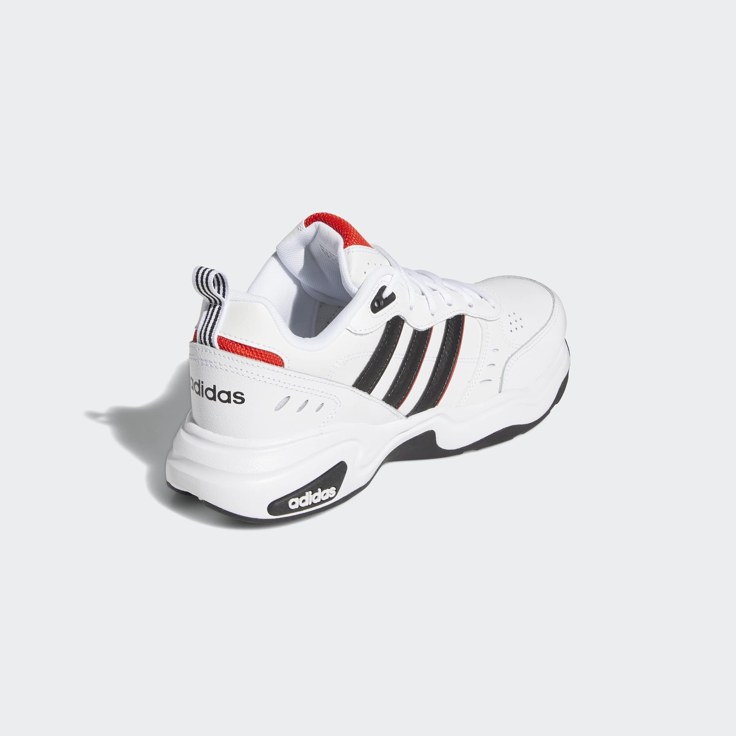 adidas Sportswear STRUTTER