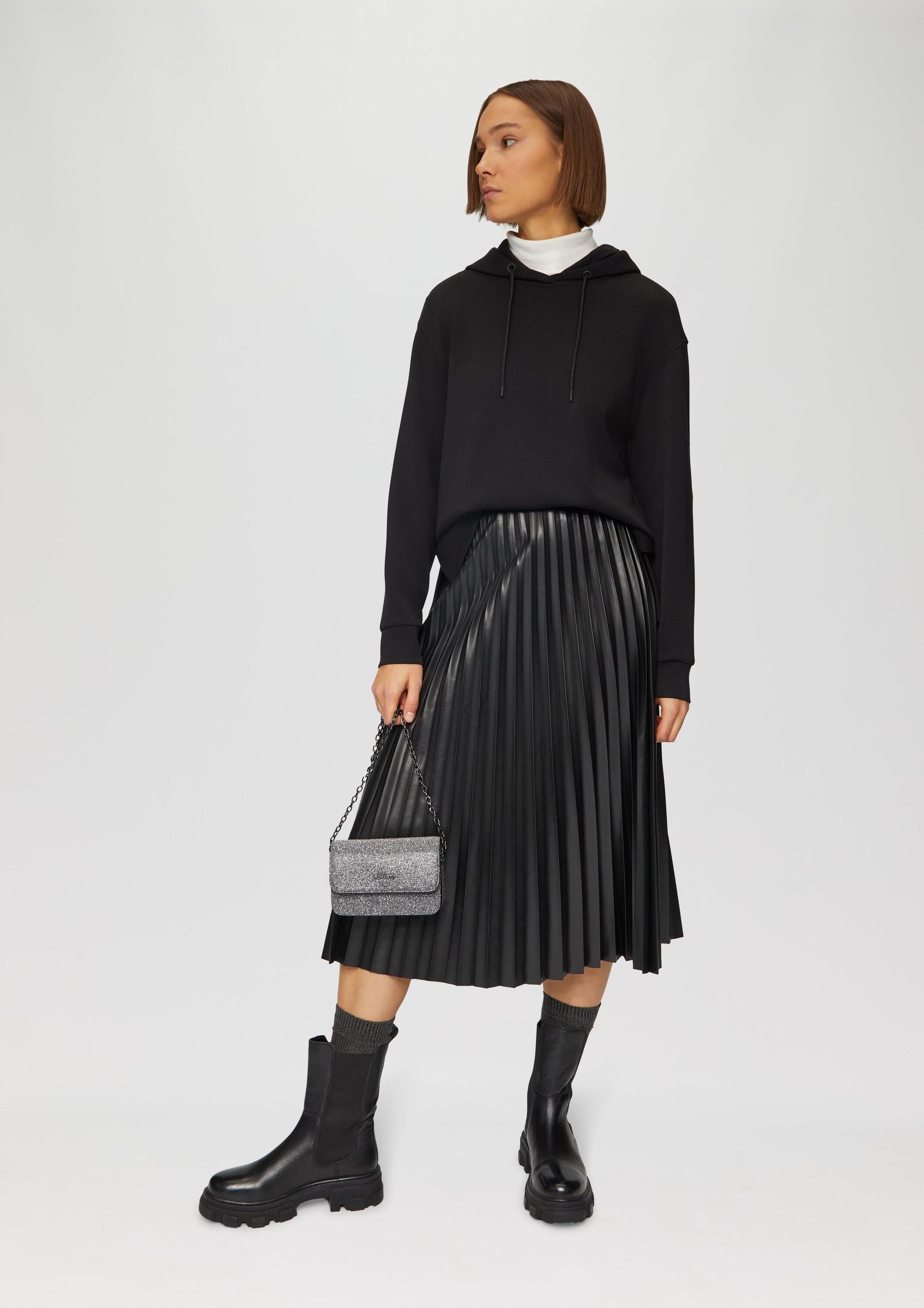 s.Oliver Umhängetasche Tasche, Shoulder-Bag in schimmernder Optik günstig online kaufen