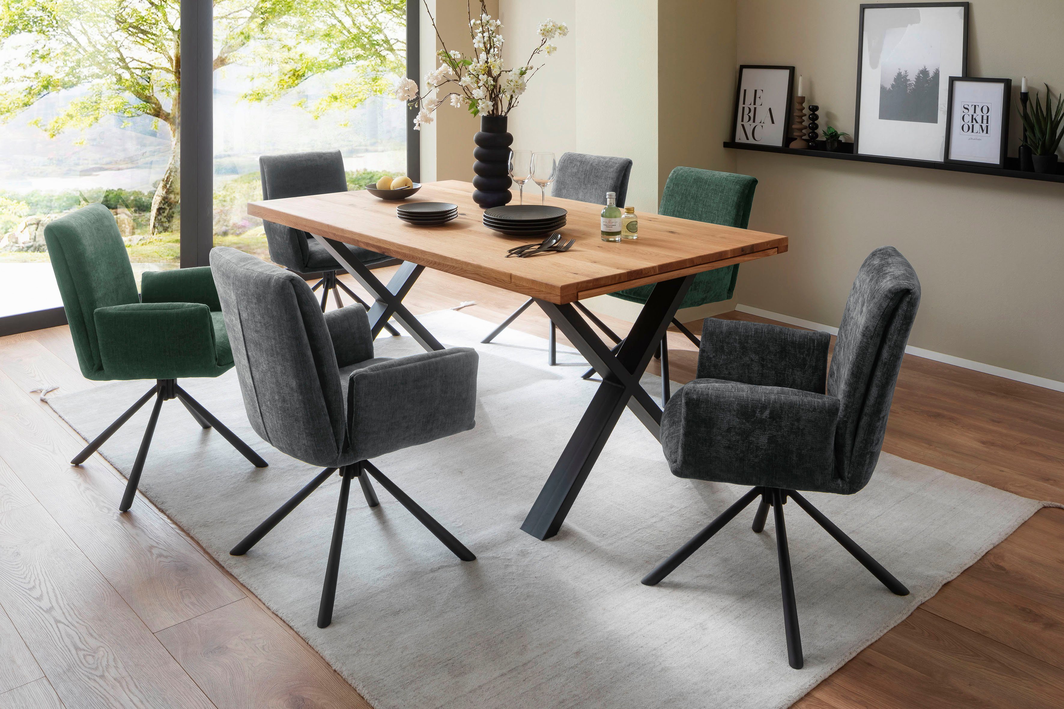 Nivellierung, in 4-Fußstuhl MCA Chenille matt 180°drehbar mit Olive furniture | Optik Schwarz Boulder, lackiert Stoffbezug