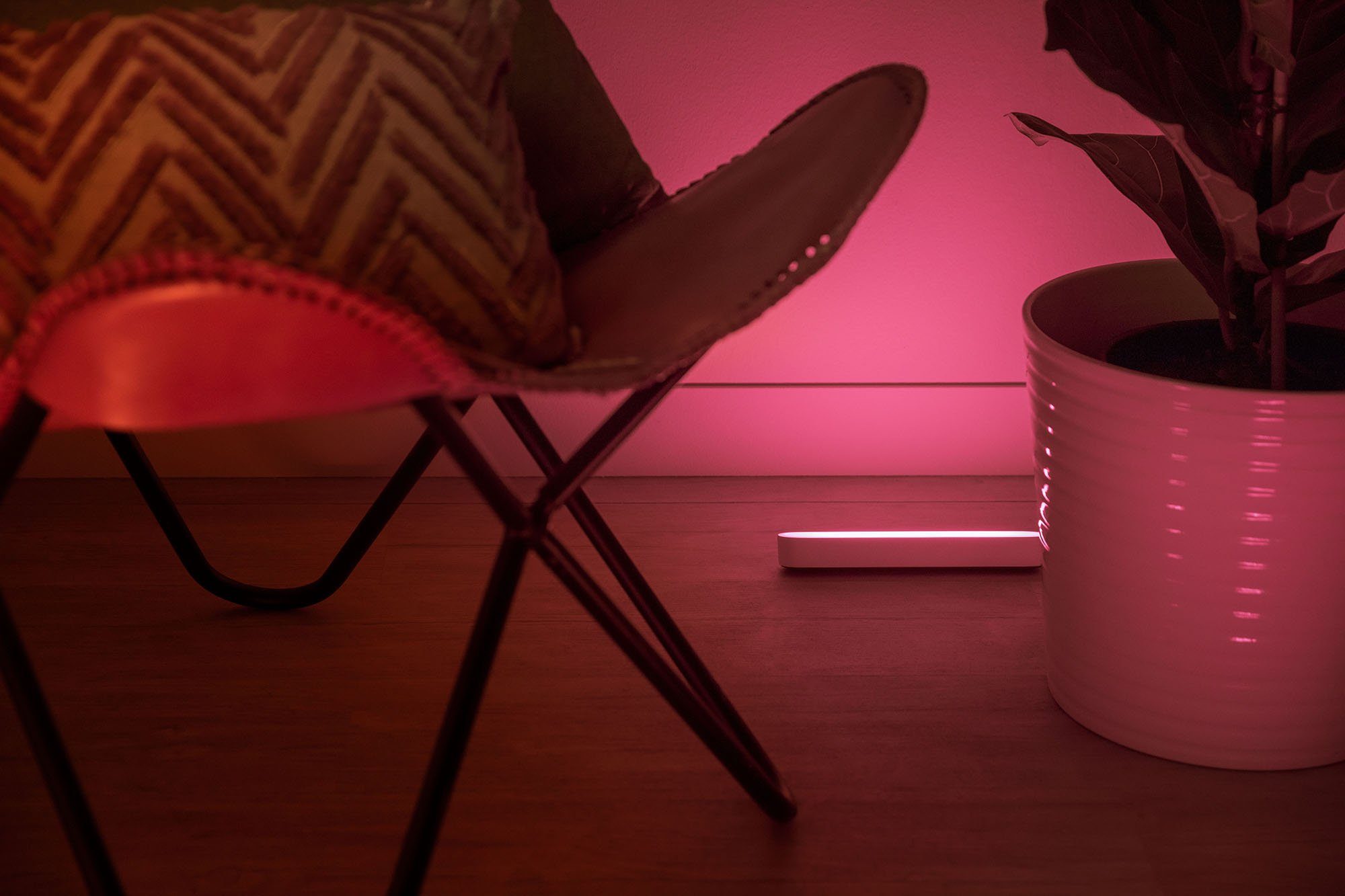 Farbwechsel, Smart LED Extra-Warmweiß, weiß/schwarz Tischleuchte LED Philips Home, Lightbar PLAY, LED Kaltweiß, integriert, mehrere Tageslichtweiß, Play Neutralweiß, Warmweiß, fest Hue Dimmfunktion, Helligkeitsstufen,