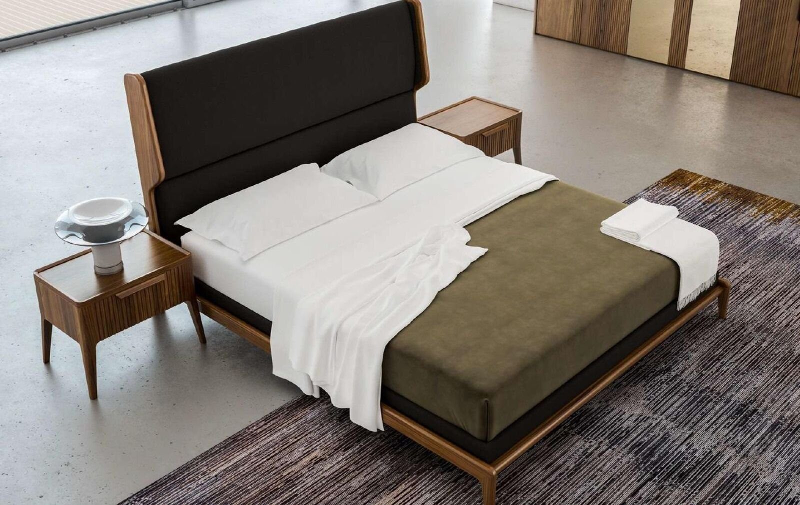 JVmoebel Schlafzimmer-Set Braunes Schlafzimmer-Set Bett Nachttische 2tlg Moderner Stil Luxus, (3-St., Bett, 2x Nachttische), Made in Europa