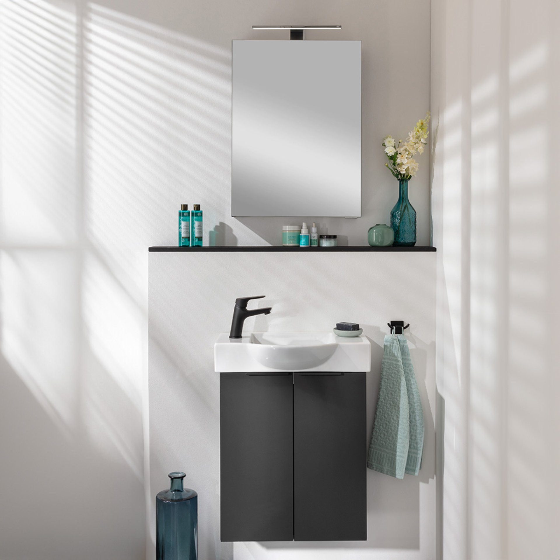 FACKELMANN Badmöbel-Set Badmöbel-Set, Badezimmermöbel, Waschtisch-Kombination, Gäste-WC-Set