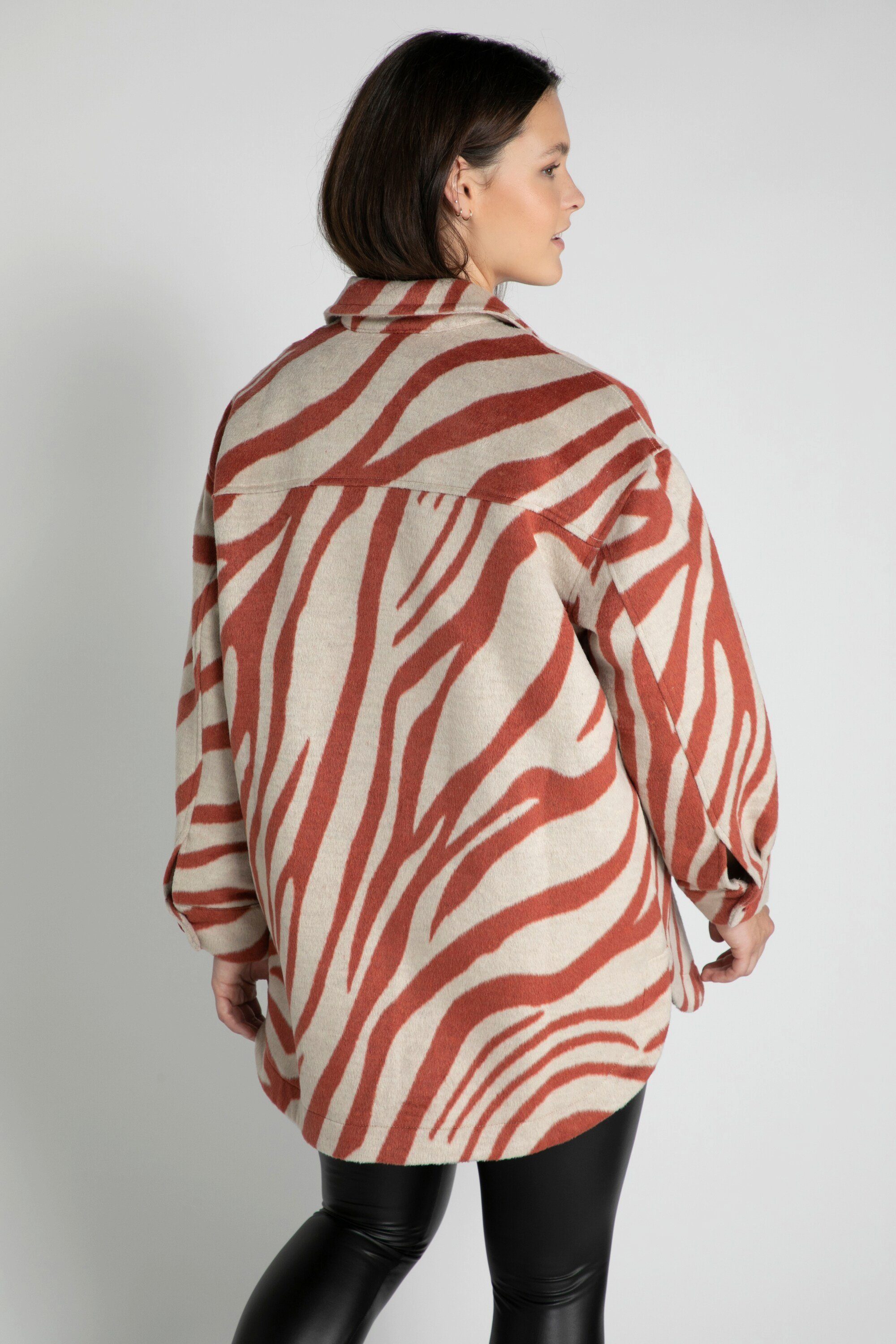 Zebra Studio oversized Langarm Hemdjacke Wolljacke Print Untold