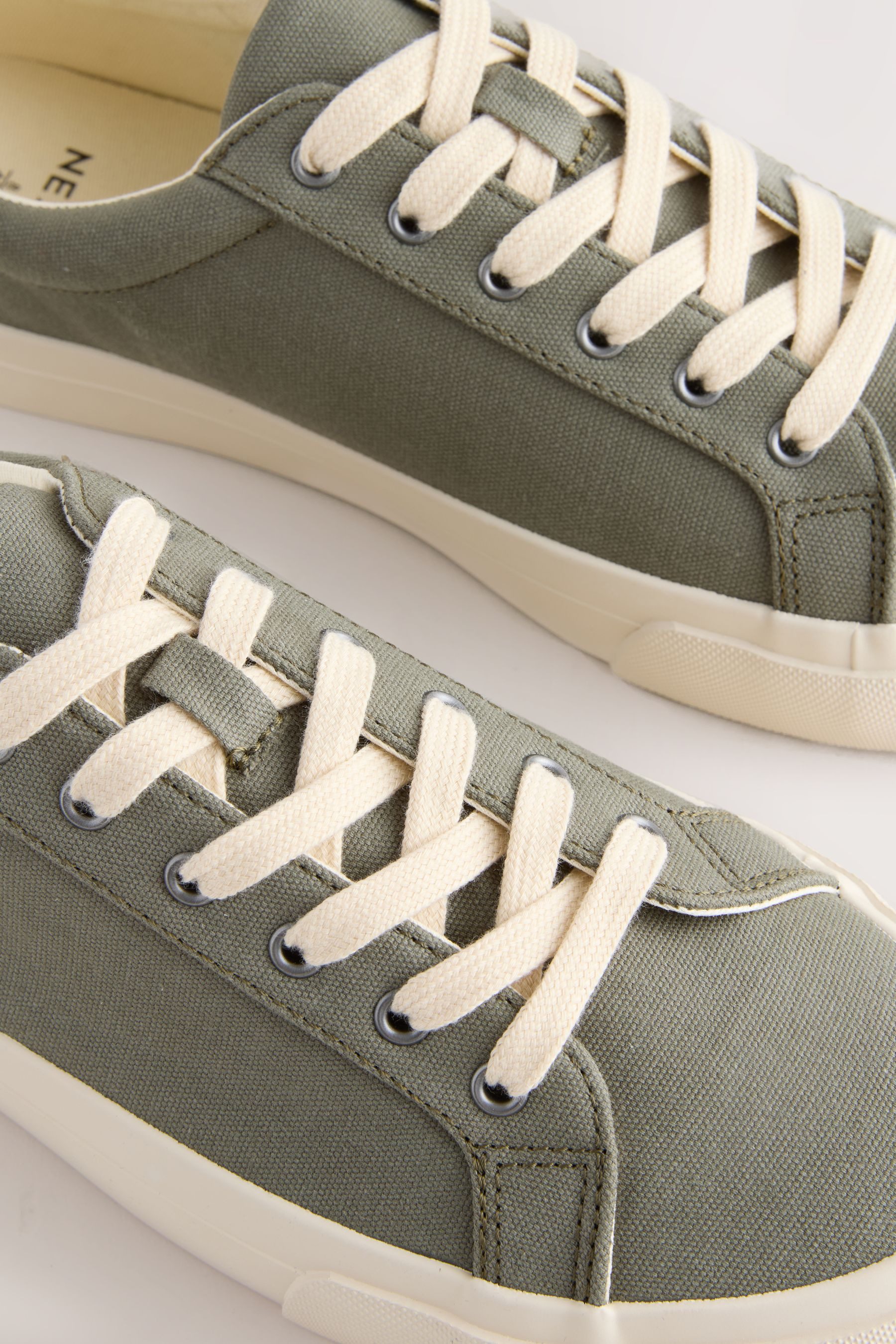 Next Lässig-elegante Canvas-Sneaker Sneaker (1-tlg)