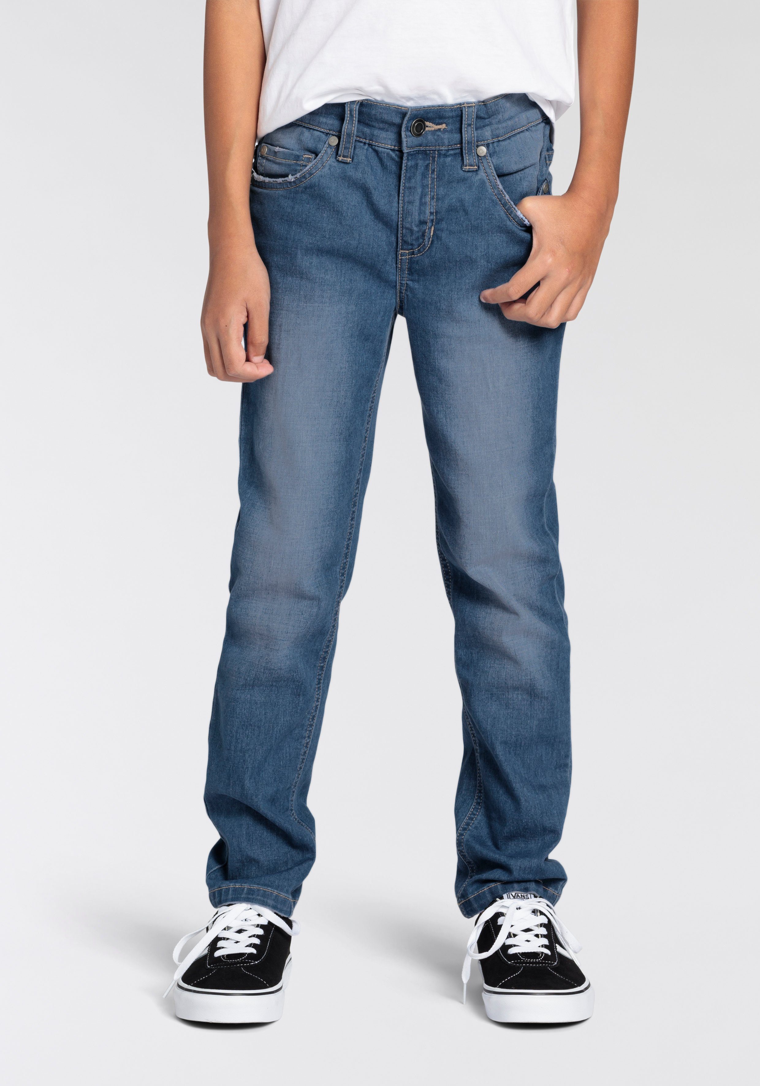 DELMAO Sweatjeans für bequemen Sweatdenim im Jungen