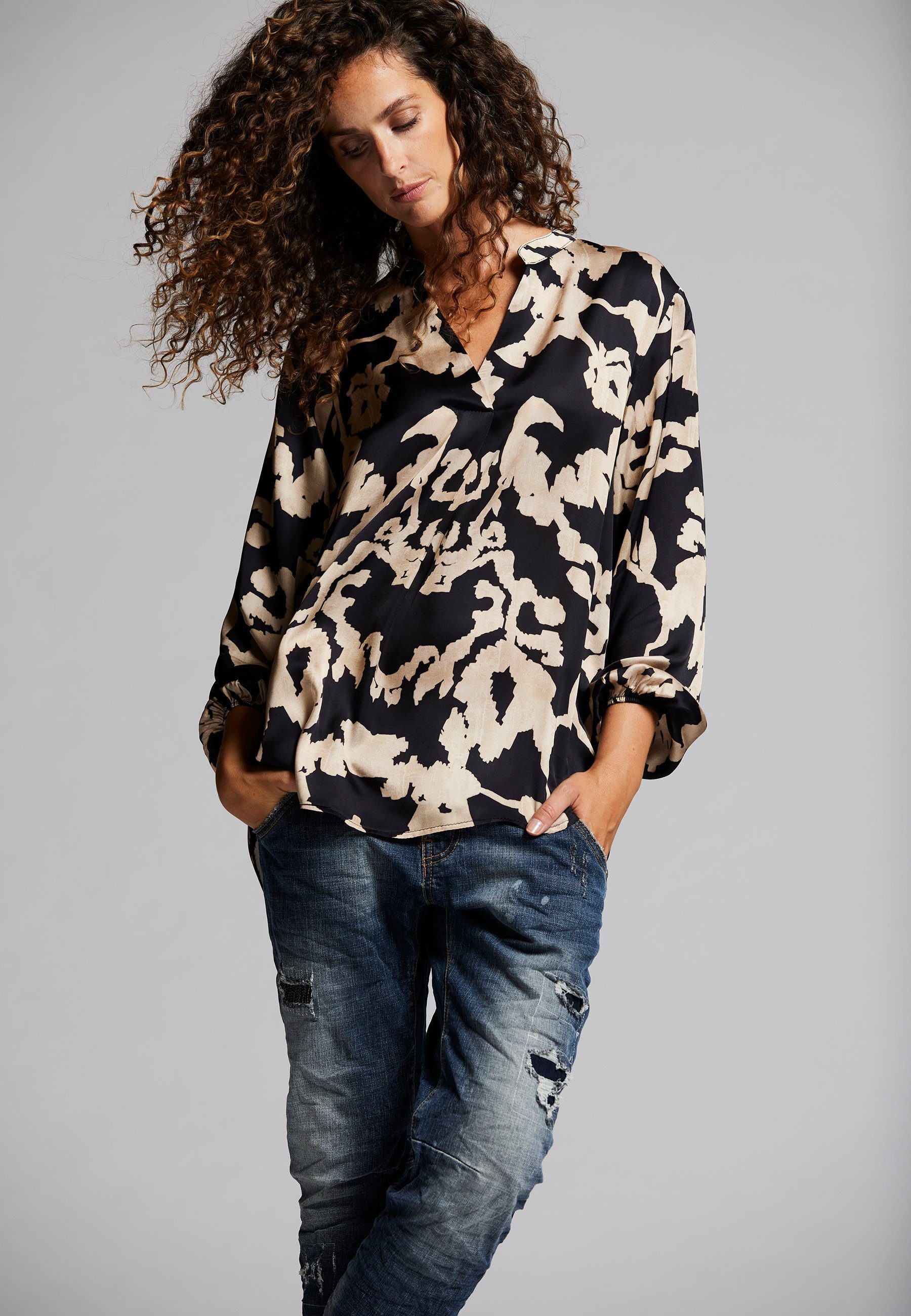 Andijamo-Fashion Schlupfbluse MODERN FLOWER Abstrakter Print in Schwarz und günstig online kaufen