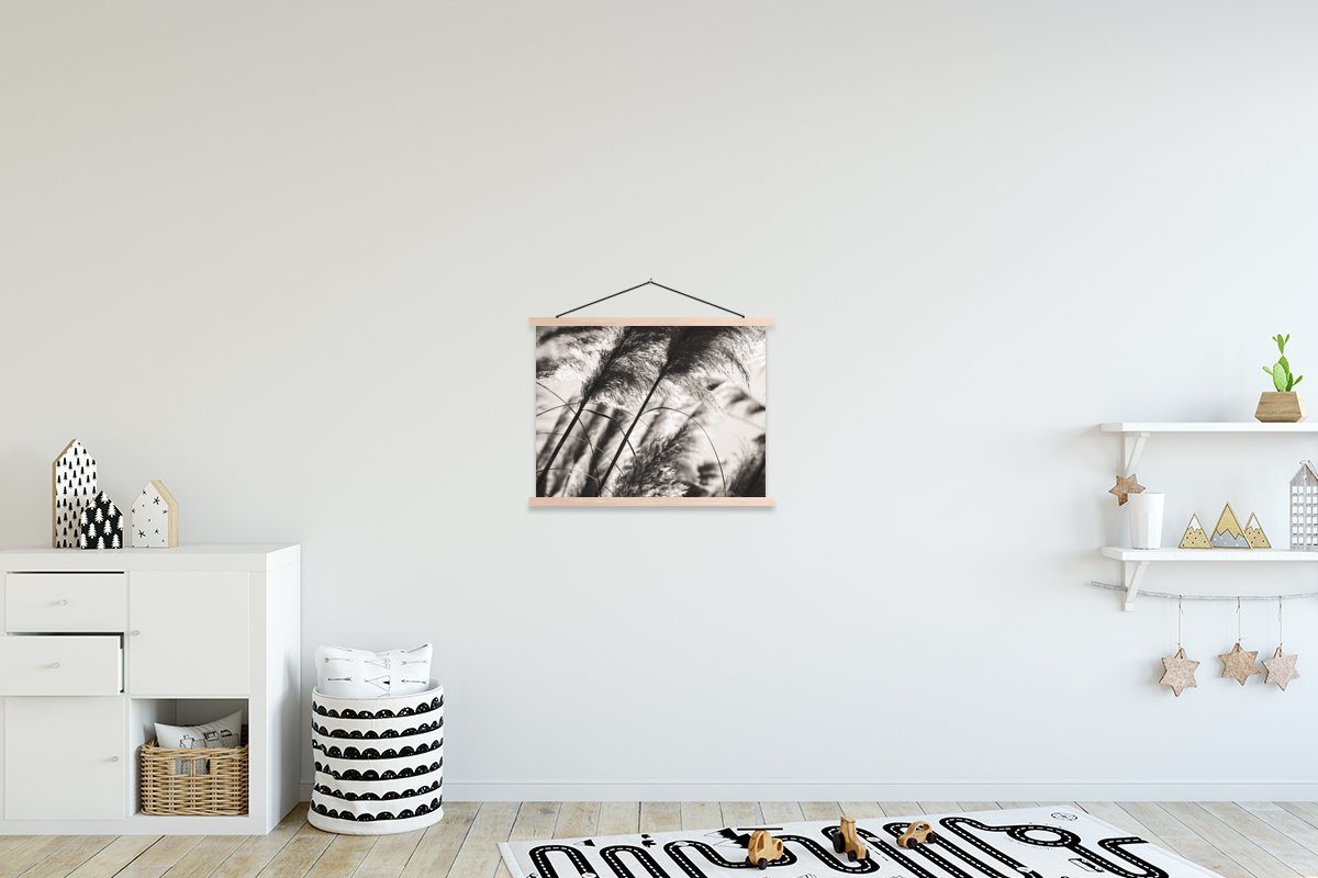 Pampasgras Weiß für (1 St), Posterleiste, Magnetisch - Wohnzimmer, - Pflanze, Schwarz Bilderleiste, MuchoWow Textilposter - Poster