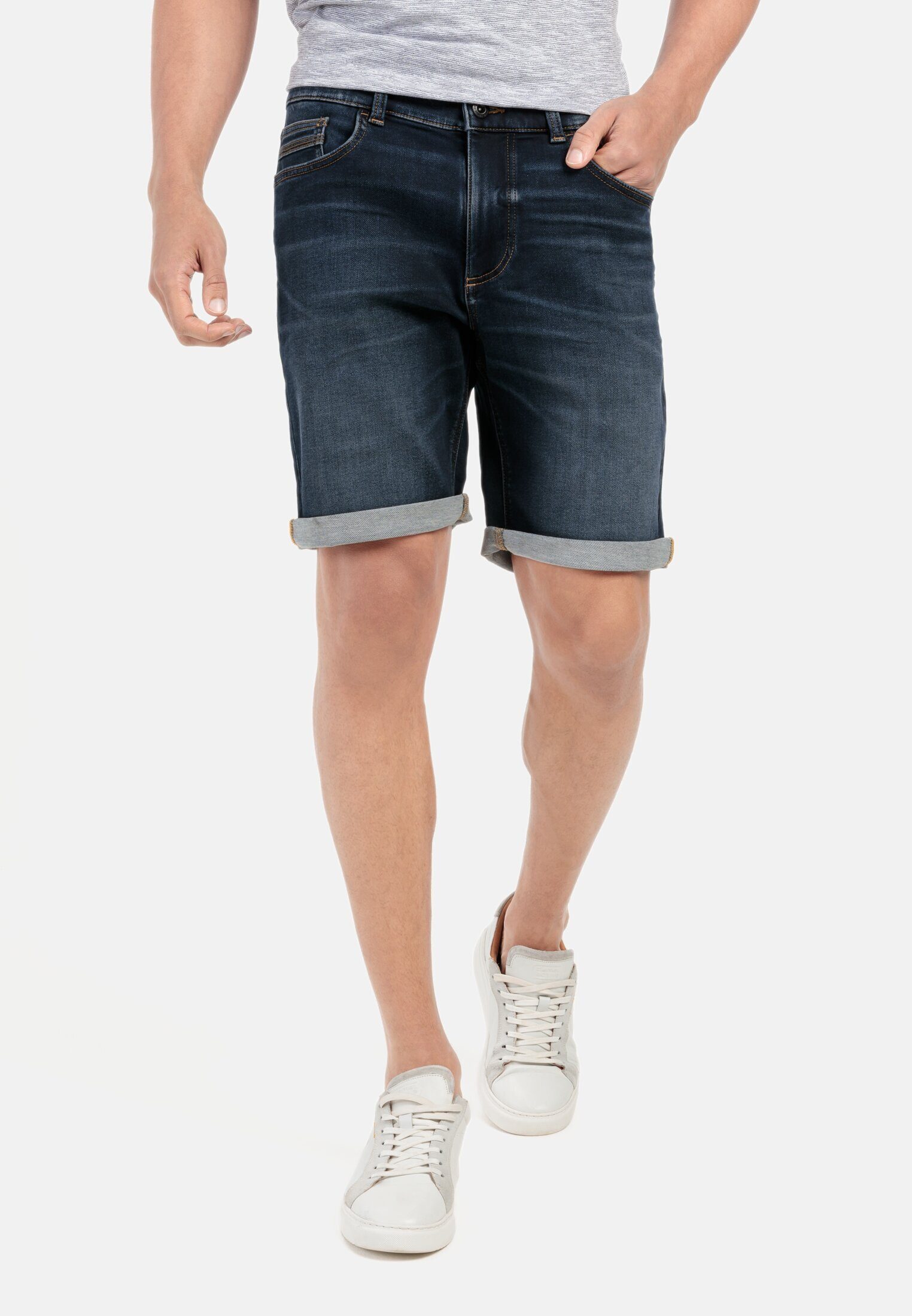 Shorts Slim Fit
