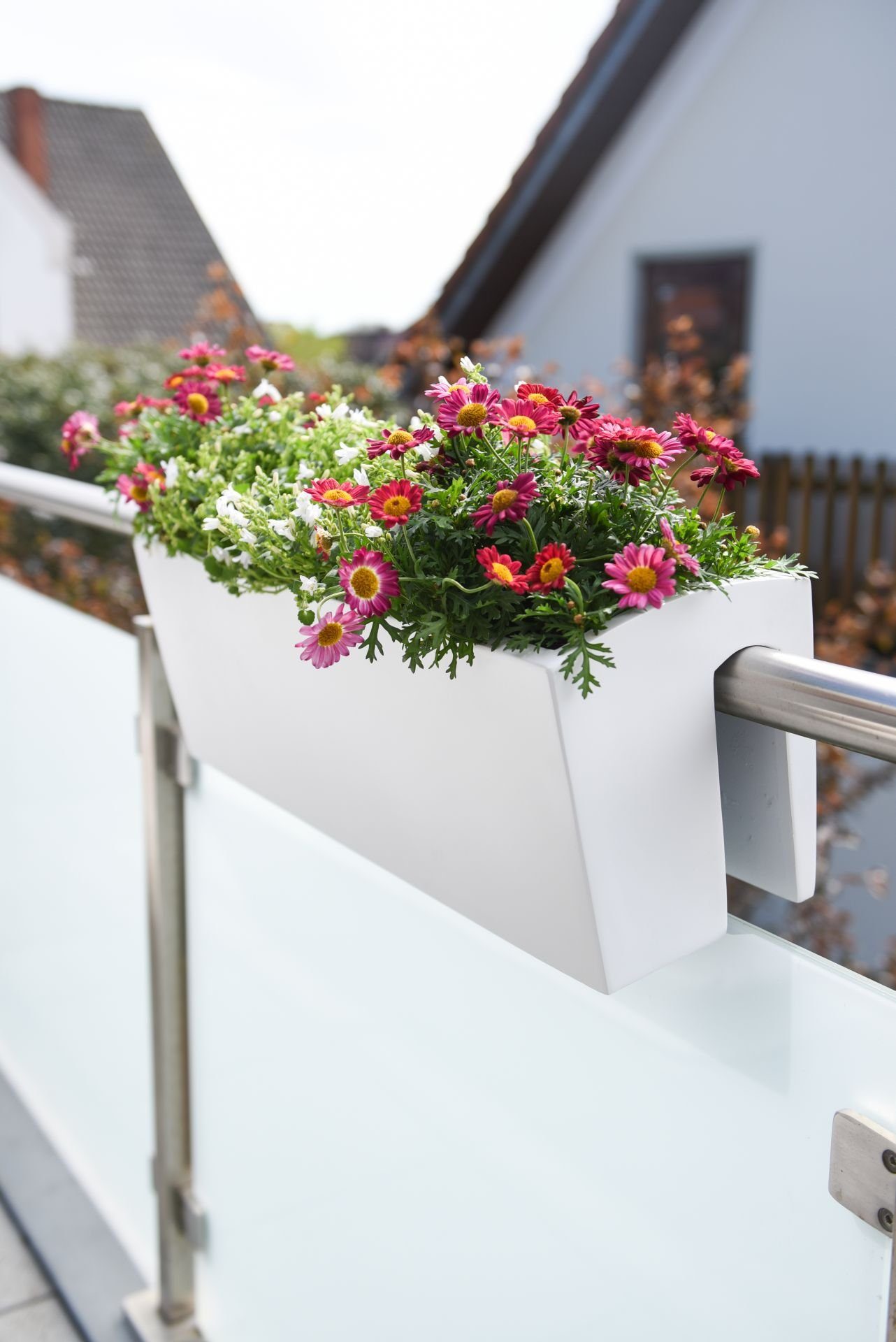 Weiße Blumenkästen mit Rankgitter online kaufen OTTO
