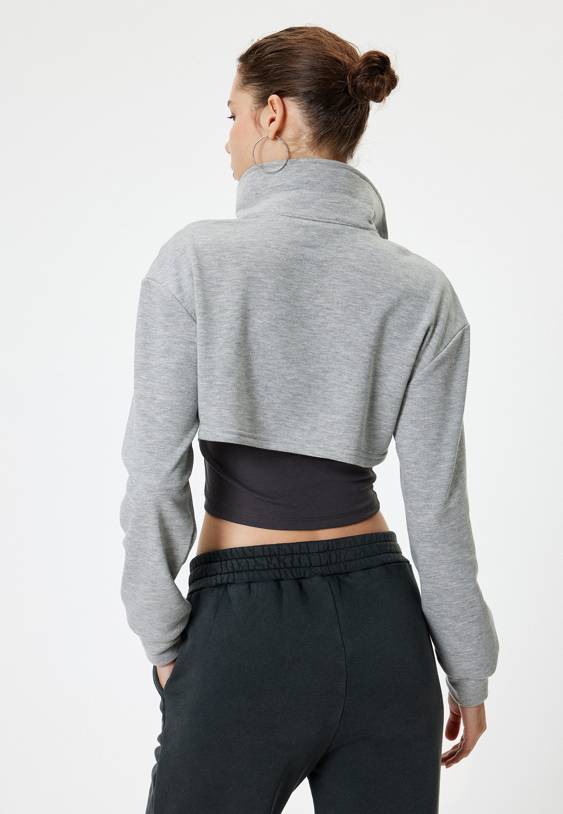 Koton Sweatshirt Halbreißverschluss Einsatz Von Zwei Verschiedenen Stoffen