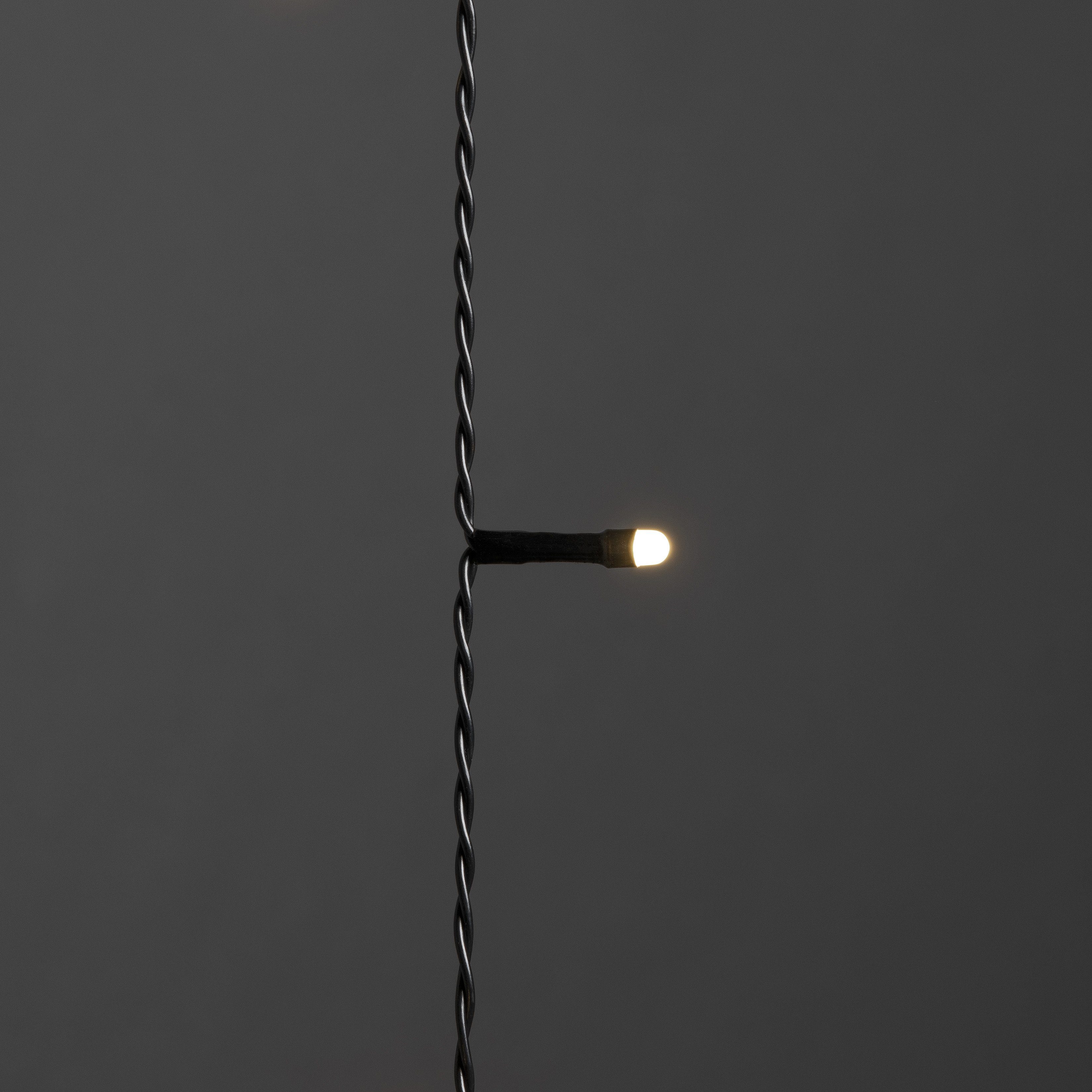 KONSTSMIDE LED-Baummantel, 450-flammig, LED Lichterkette 6 Stränge à 75 gefrostete warm weiße Dioden