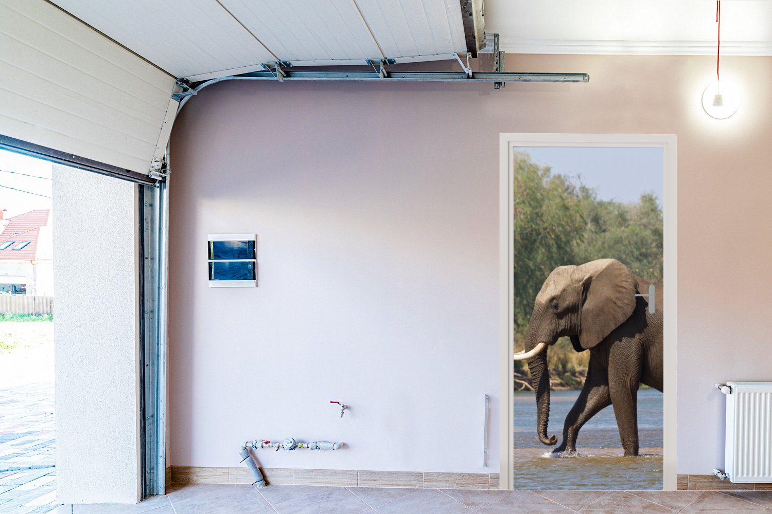 Tür, 75x205 Zambezi cm Matt, im Sambesi-Fluss für überquert Türtapete Türaufkleber, Park, (1 MuchoWow St), den Fototapete Elefant bedruckt, National Lower Ein