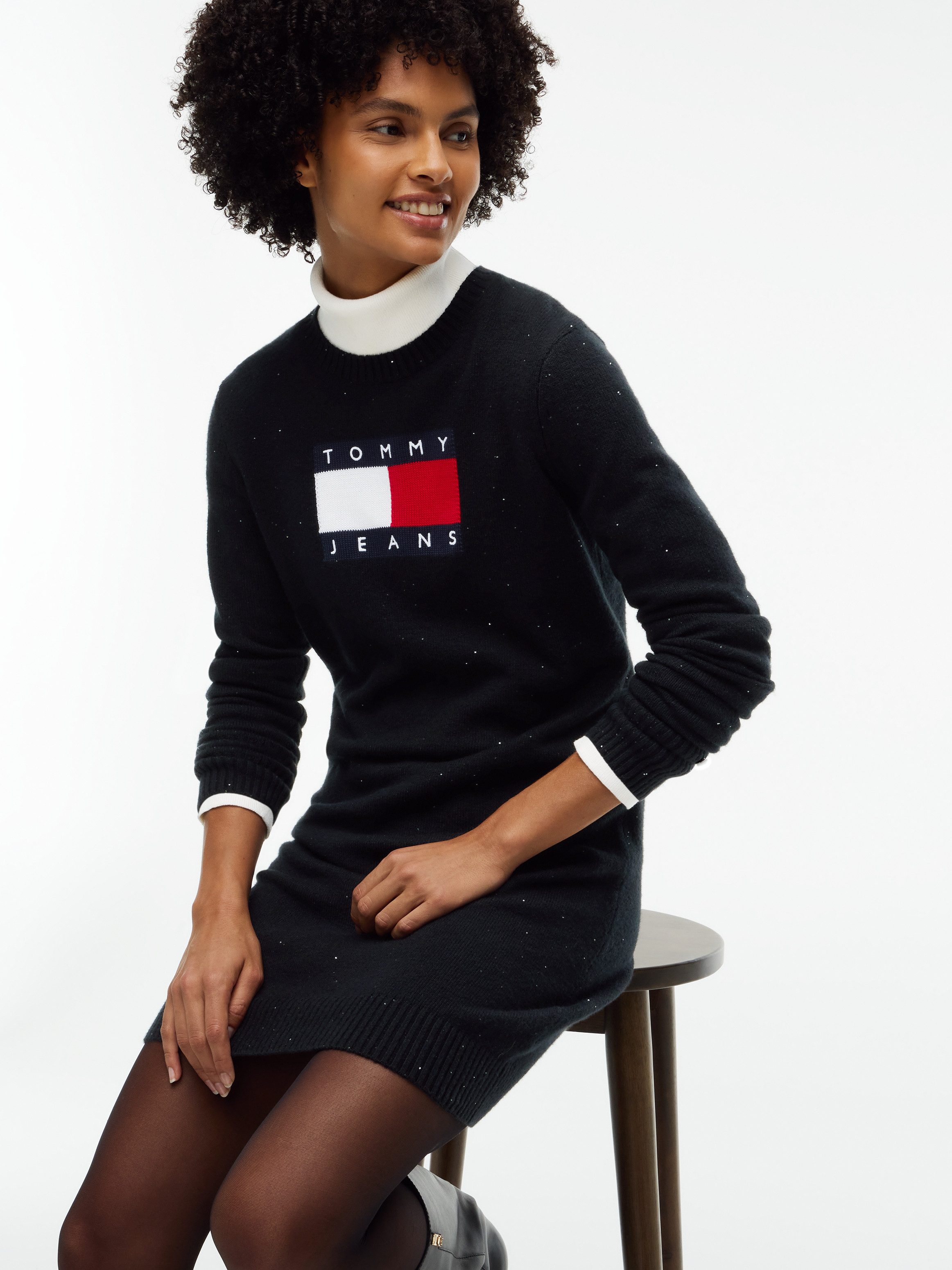 Tommy Jeans Sweatkleid TJW SPARKLE FLAG SWEATER DRESS Baumwollmischung