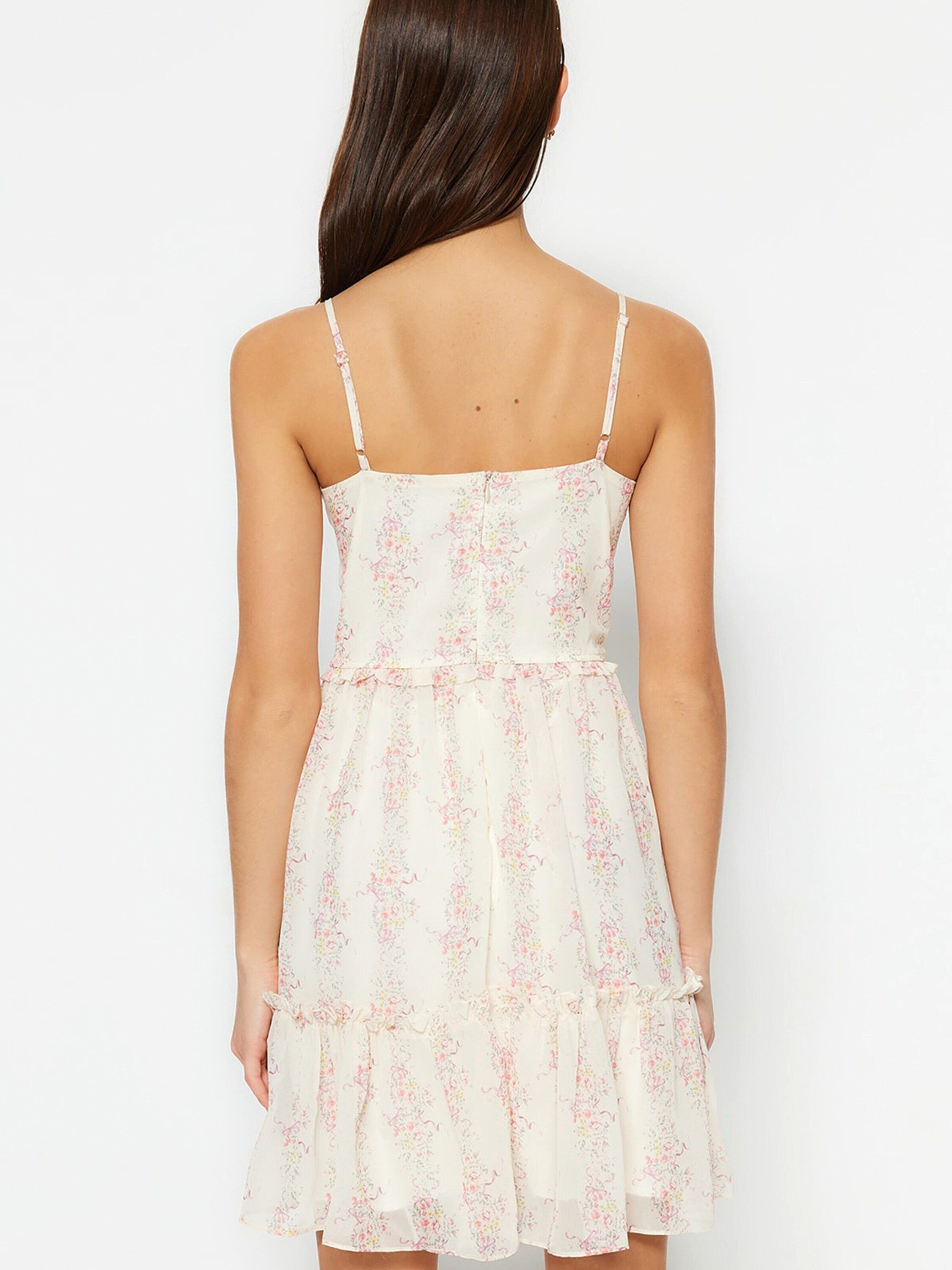 Trendyol Sommerkleid (1-tlg) Drapiert/gerafft günstig online kaufen