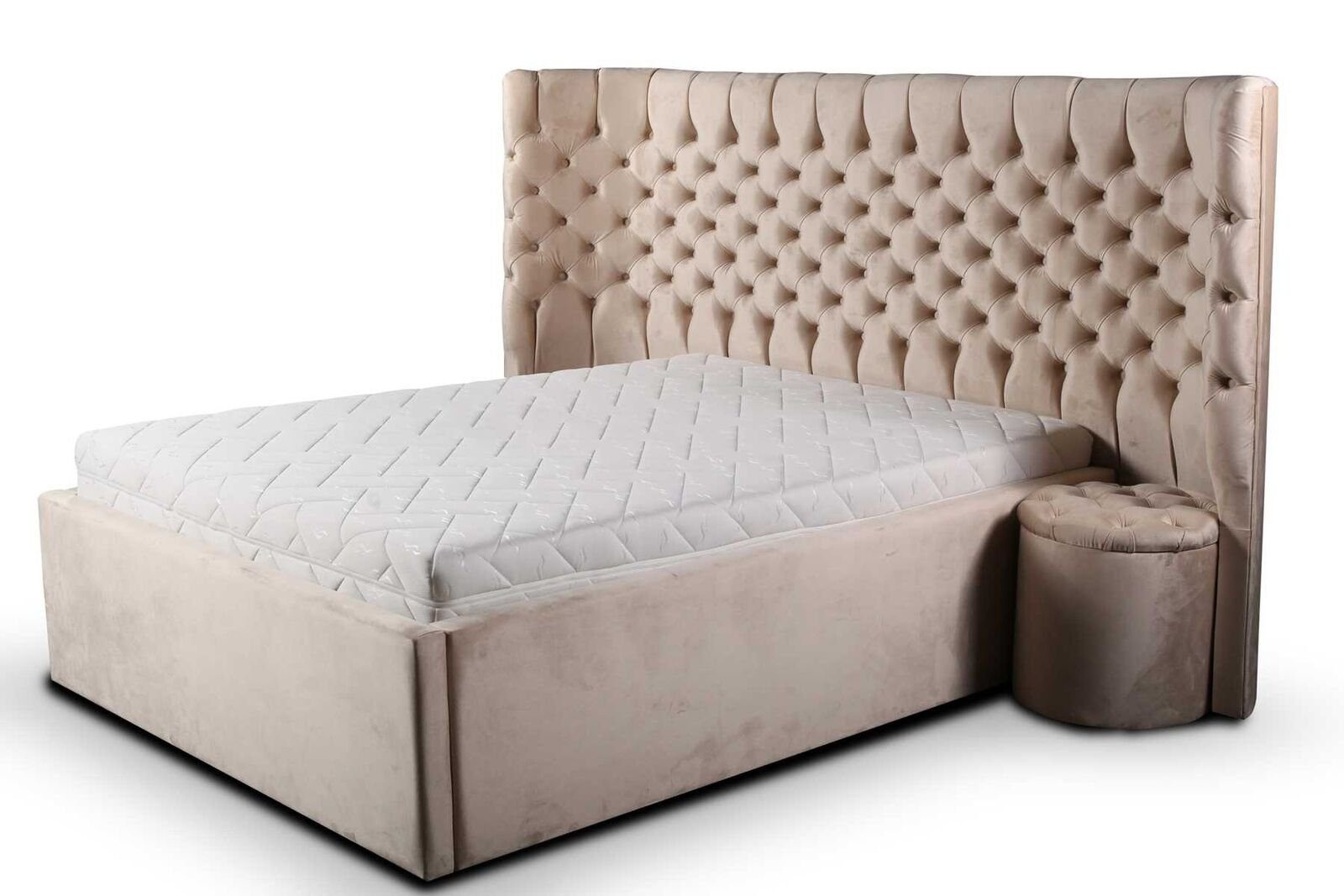 JVmoebel Set + Made Bett in Komplett Möbel Europa (3-St., Nachttisch Nachttisch), 1x Schlafzimmer 3tlg 2x Bett Neu, Schlafzimmer-Set Luxus