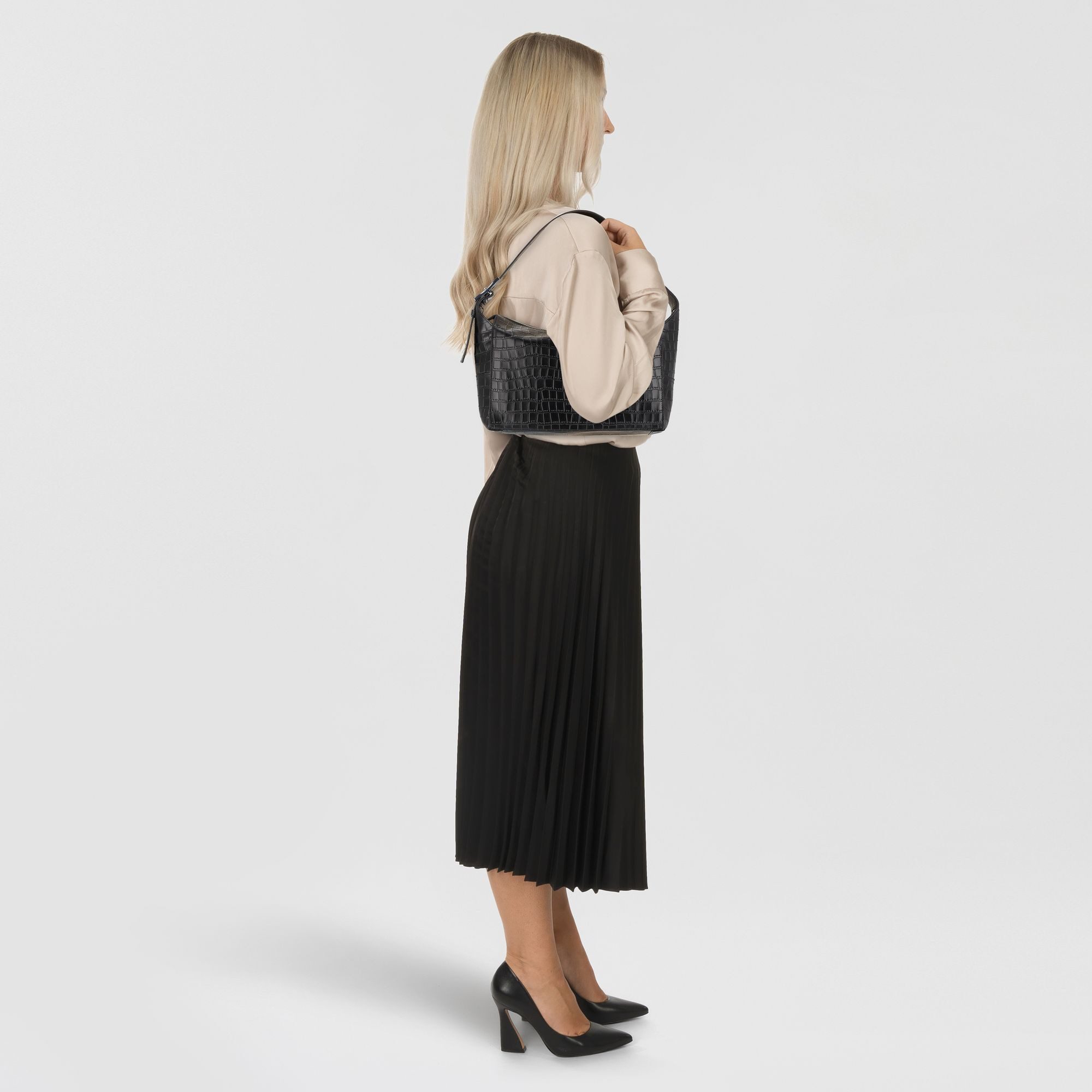 Liebeskind Berlin Schultertasche Lou 3, Leder