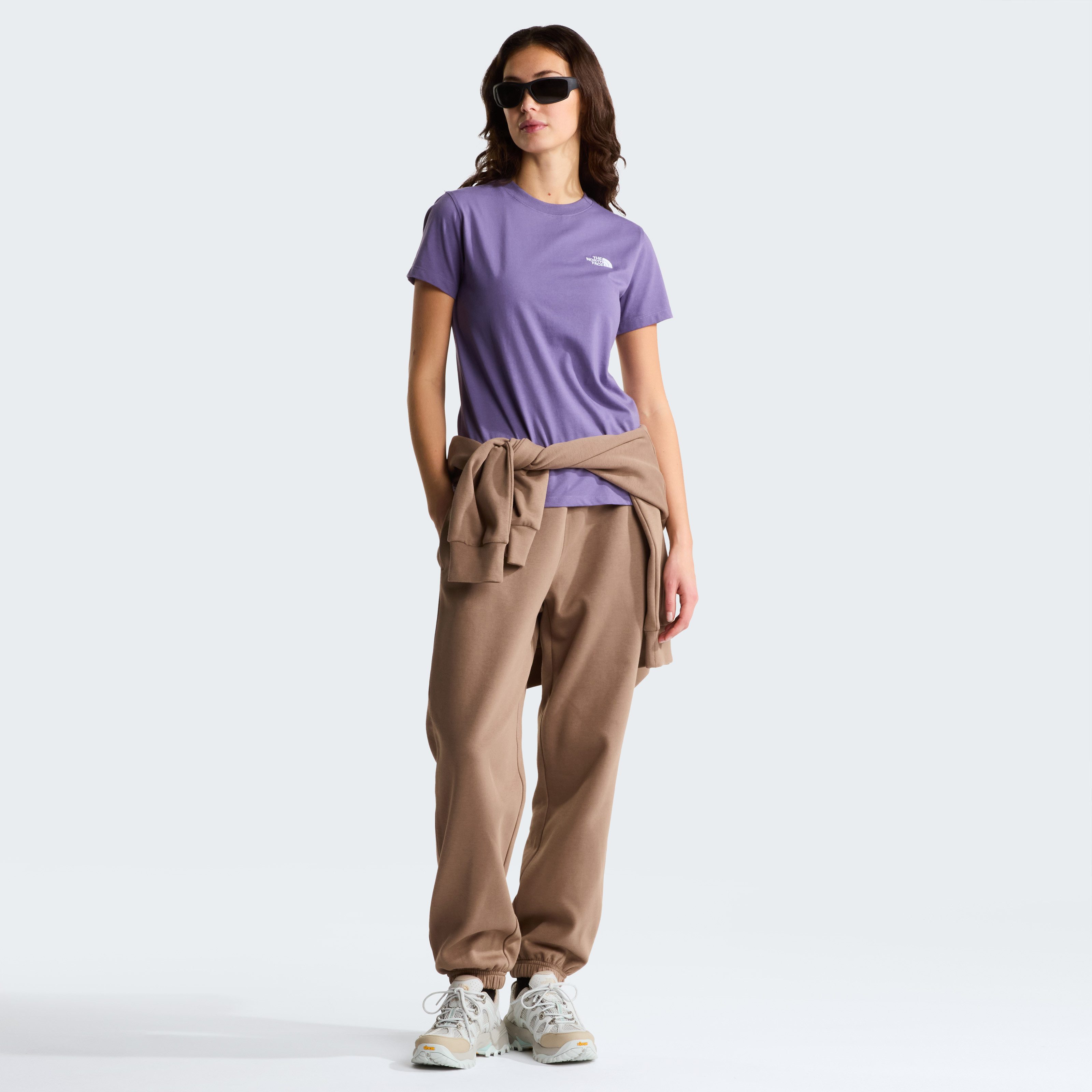 The North Face T-Shirt W EVOLUTION SIMPLE DOME SLM SHORT SLEEVE schmaler Schnitt, Kurzarm, für Wandern und Outdoor-Aktivitäten