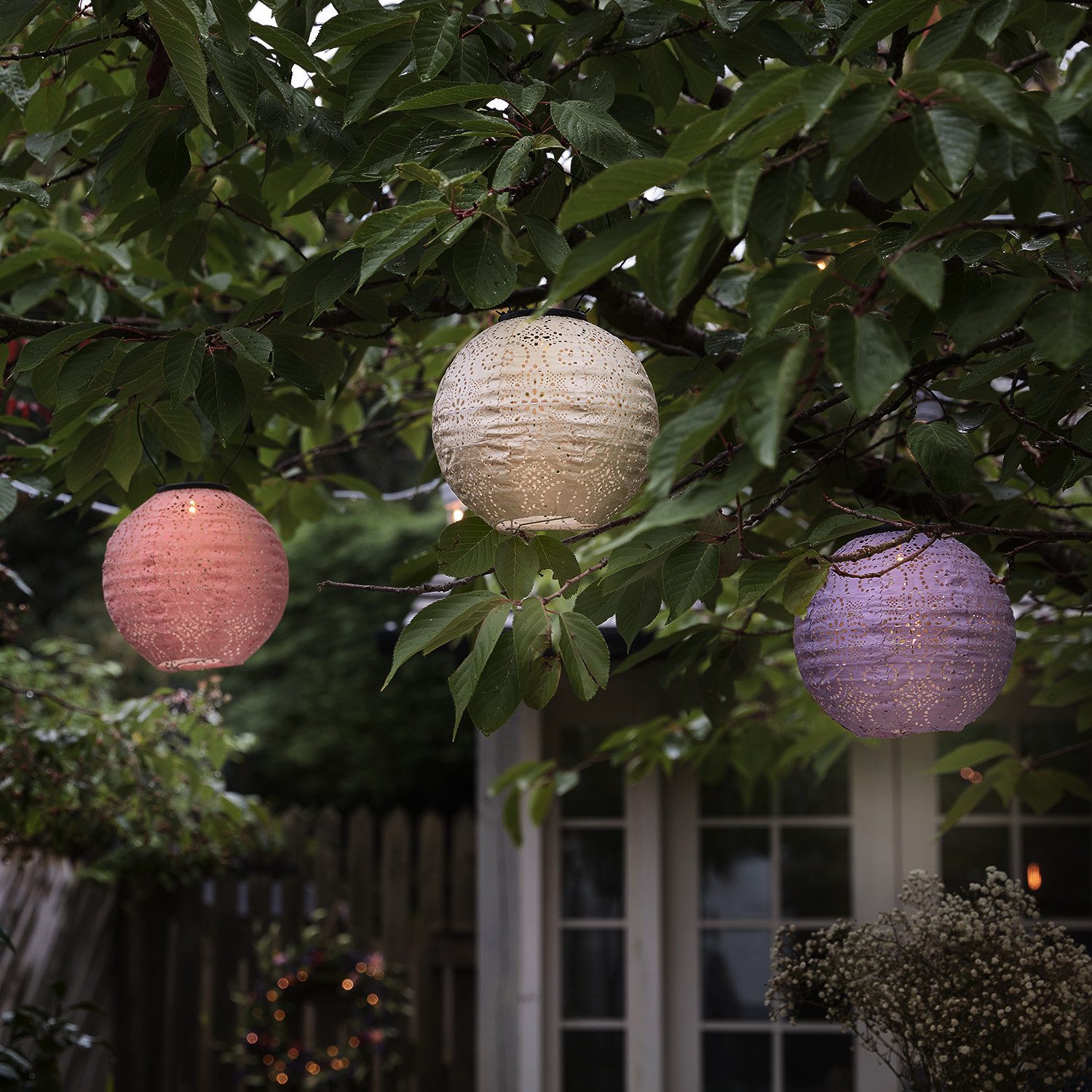 Lights4fun LED Laterne 3er Set Tyvek Solar Lampions pastell